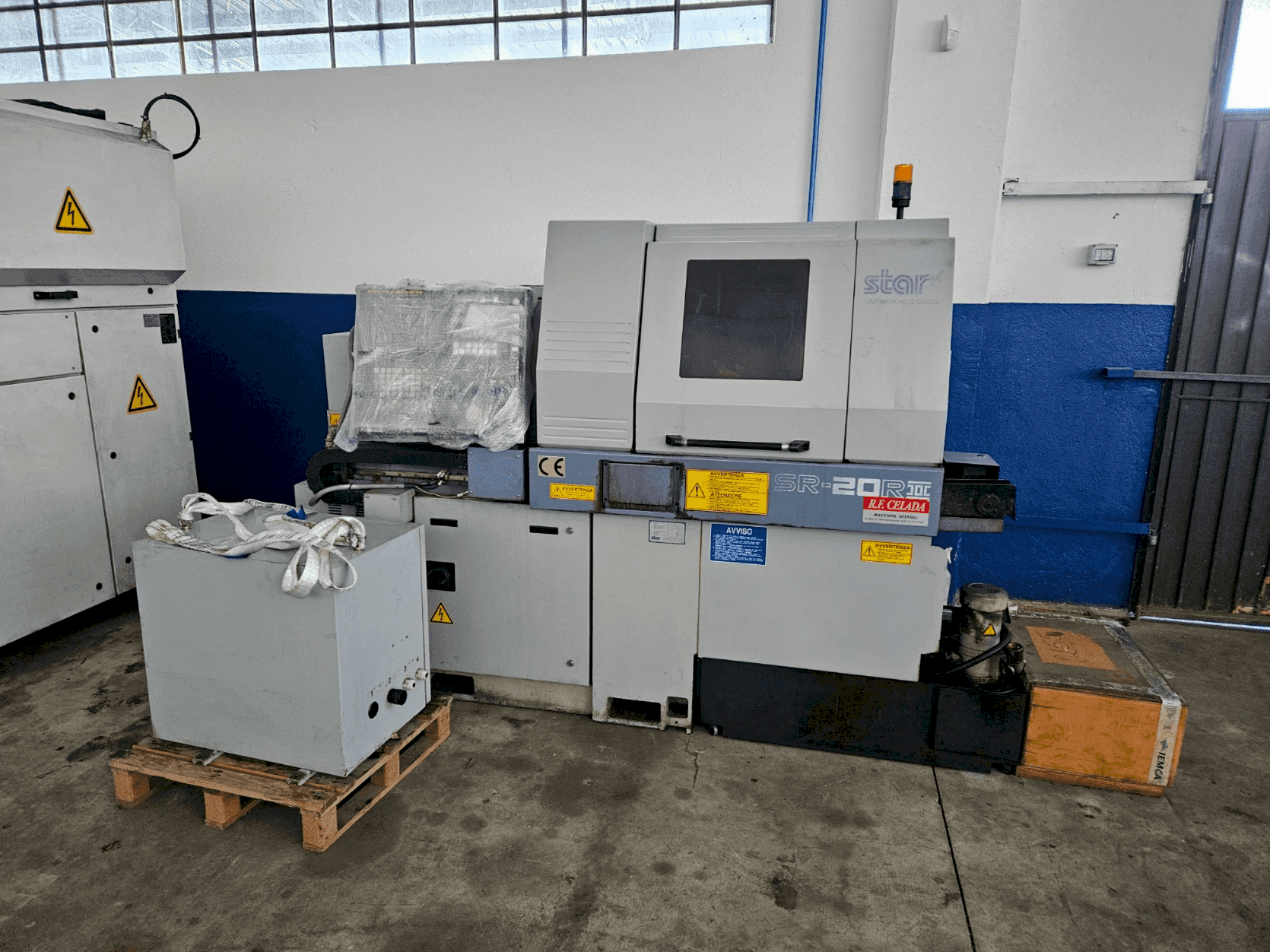 Front view of STAR MICRONICS SR 20R II machine