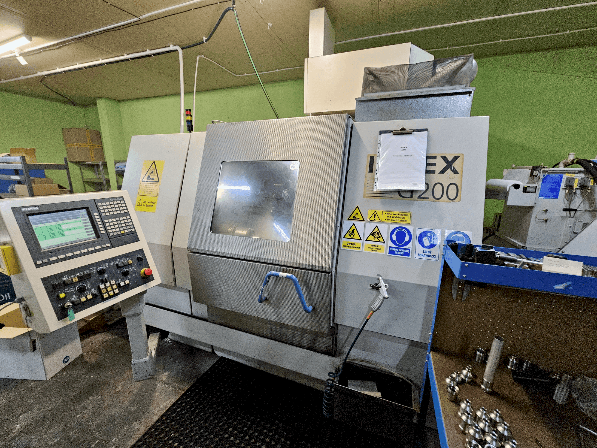 Front view of Index G200 machine