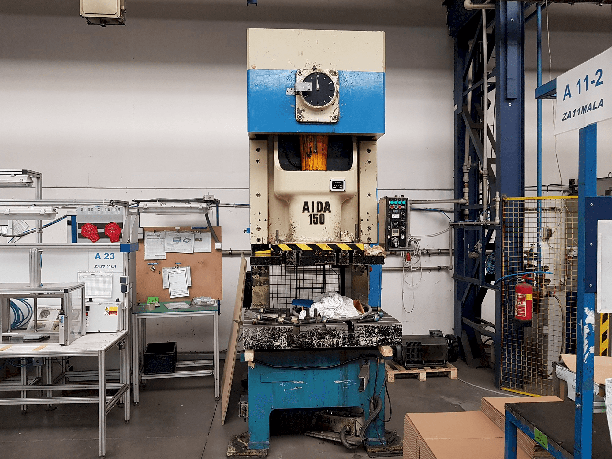 Front view of AIDA NC1-150 machine