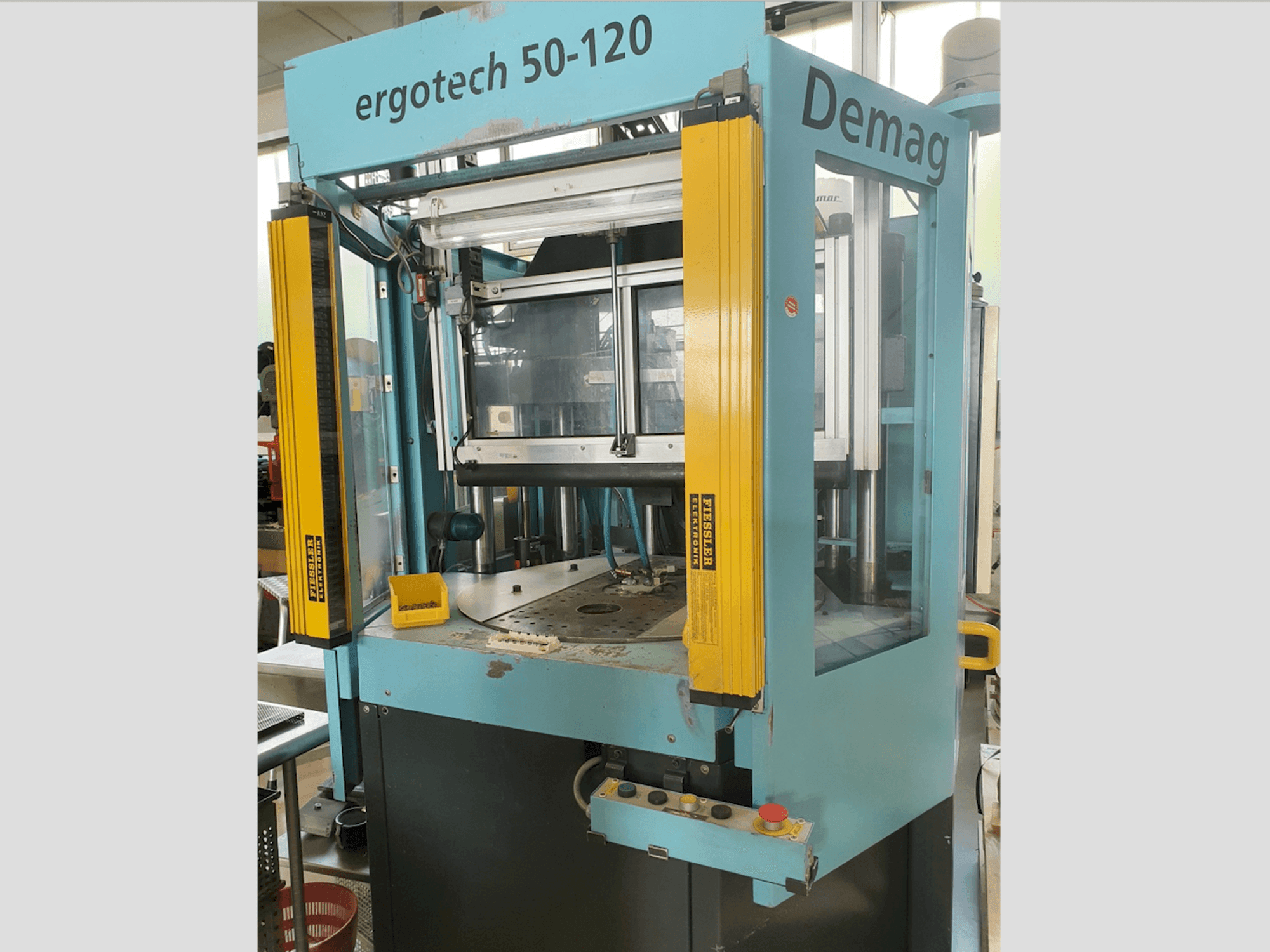 Front view of DEMAG Ergotech 50-120 machine