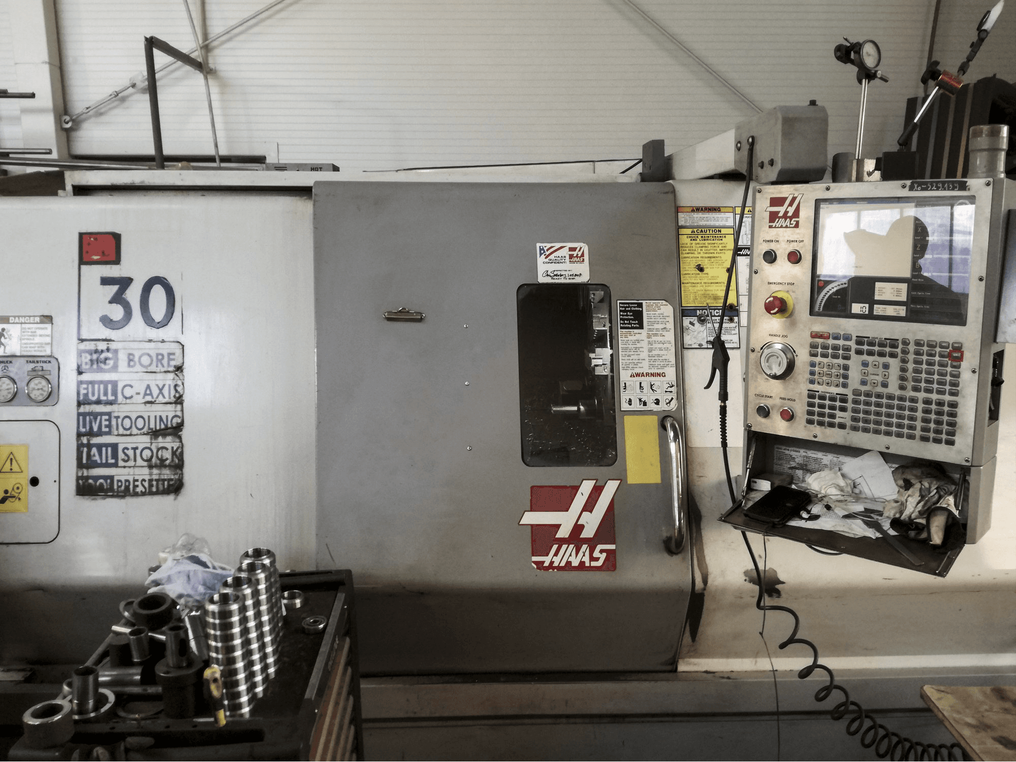 Front view of HAAS SL-30TBHE Machine