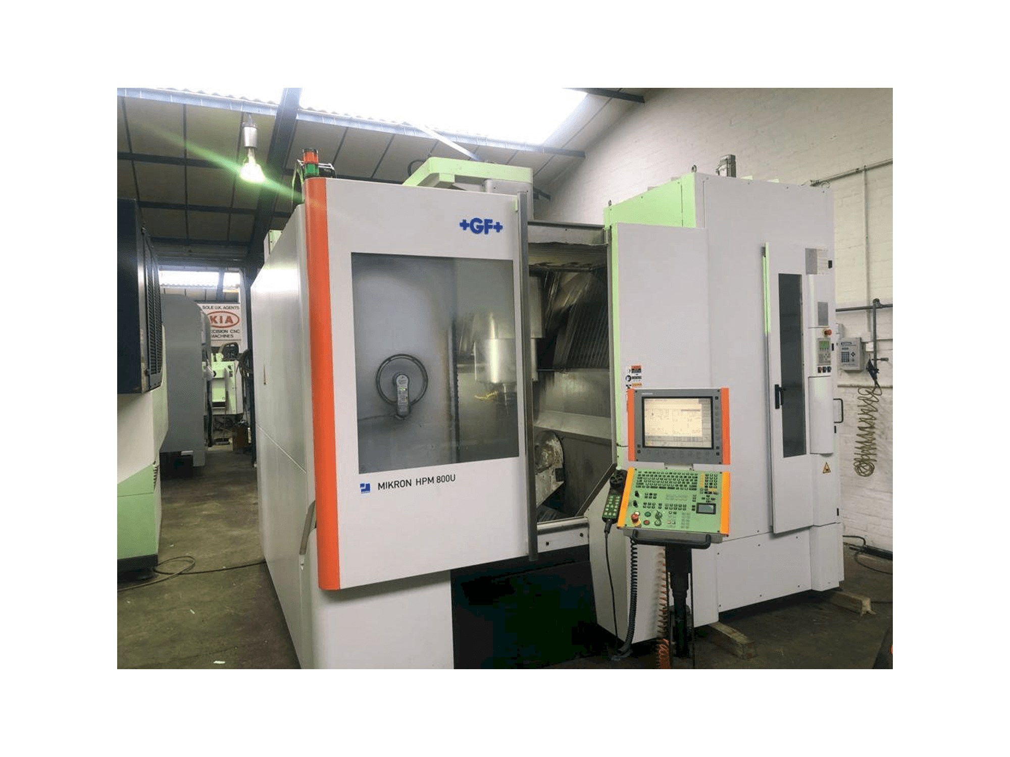 Front view of MIKRON HPM 800U machine