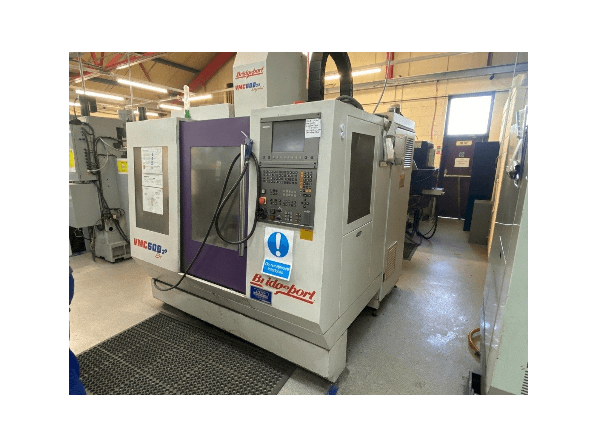 Front view of Bridgeport VMC 600/22 Digital machine