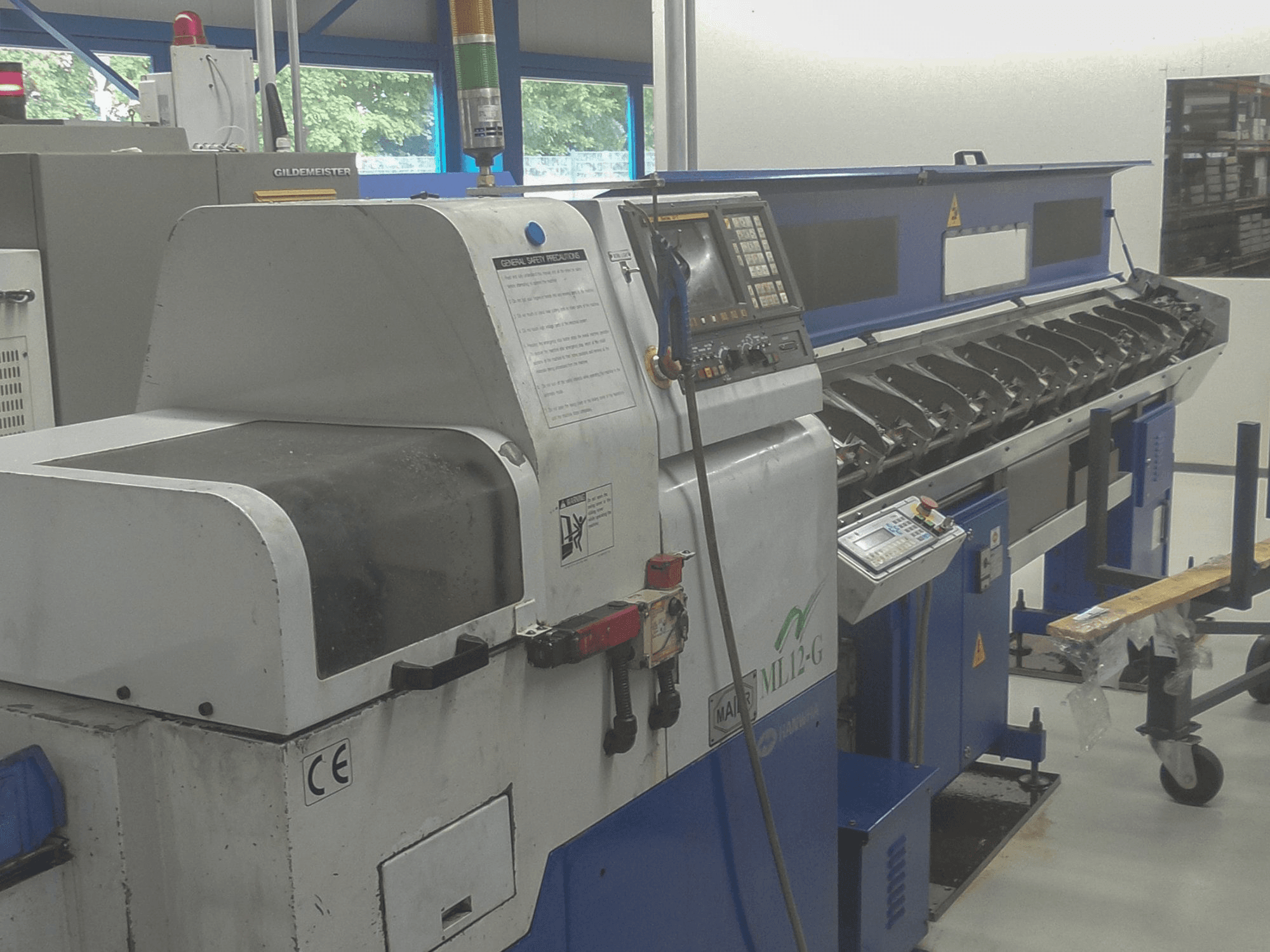 Left view of Maier ML-12 Machine