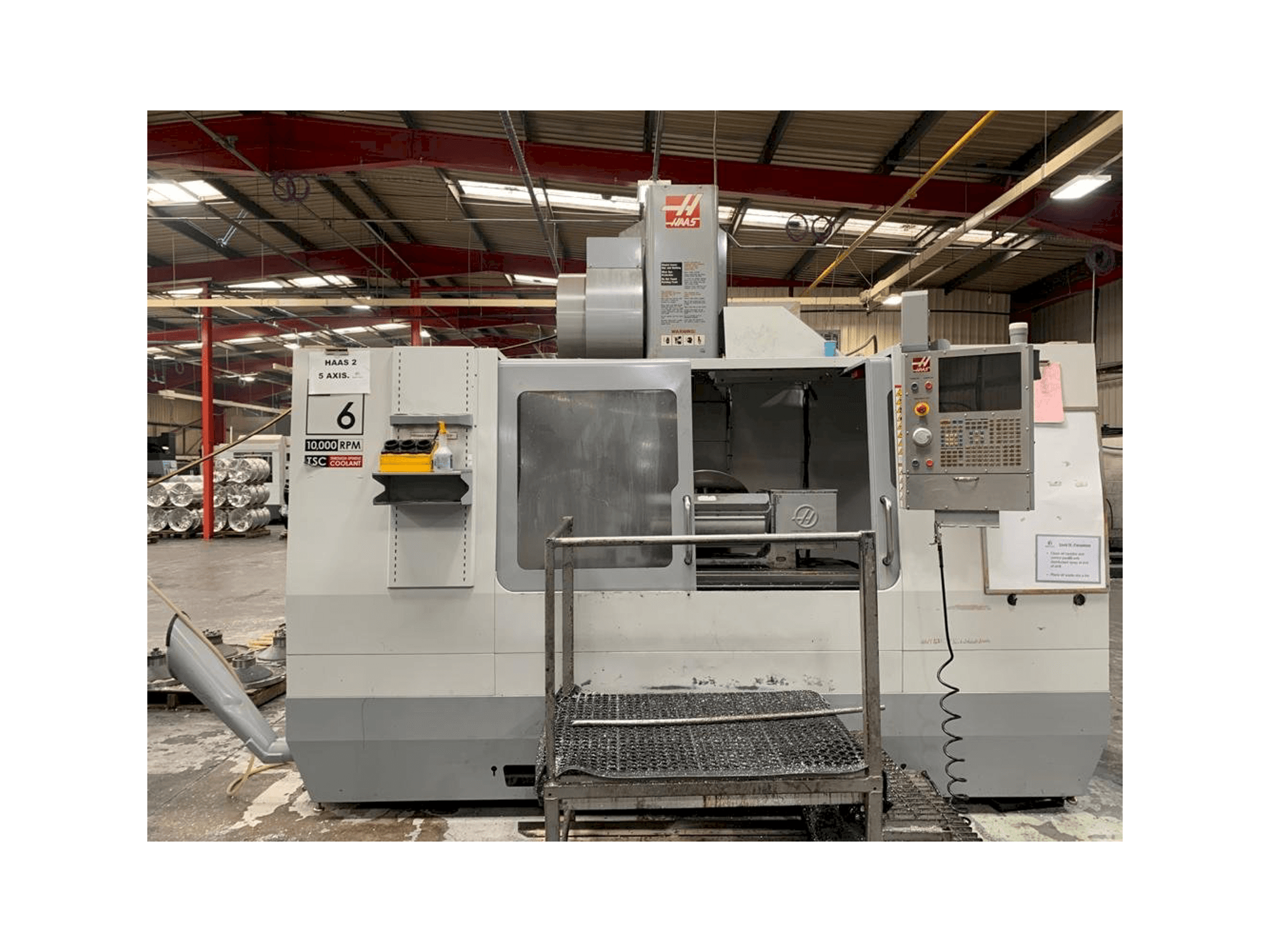 Front view of HAAS VF-6/40 machine