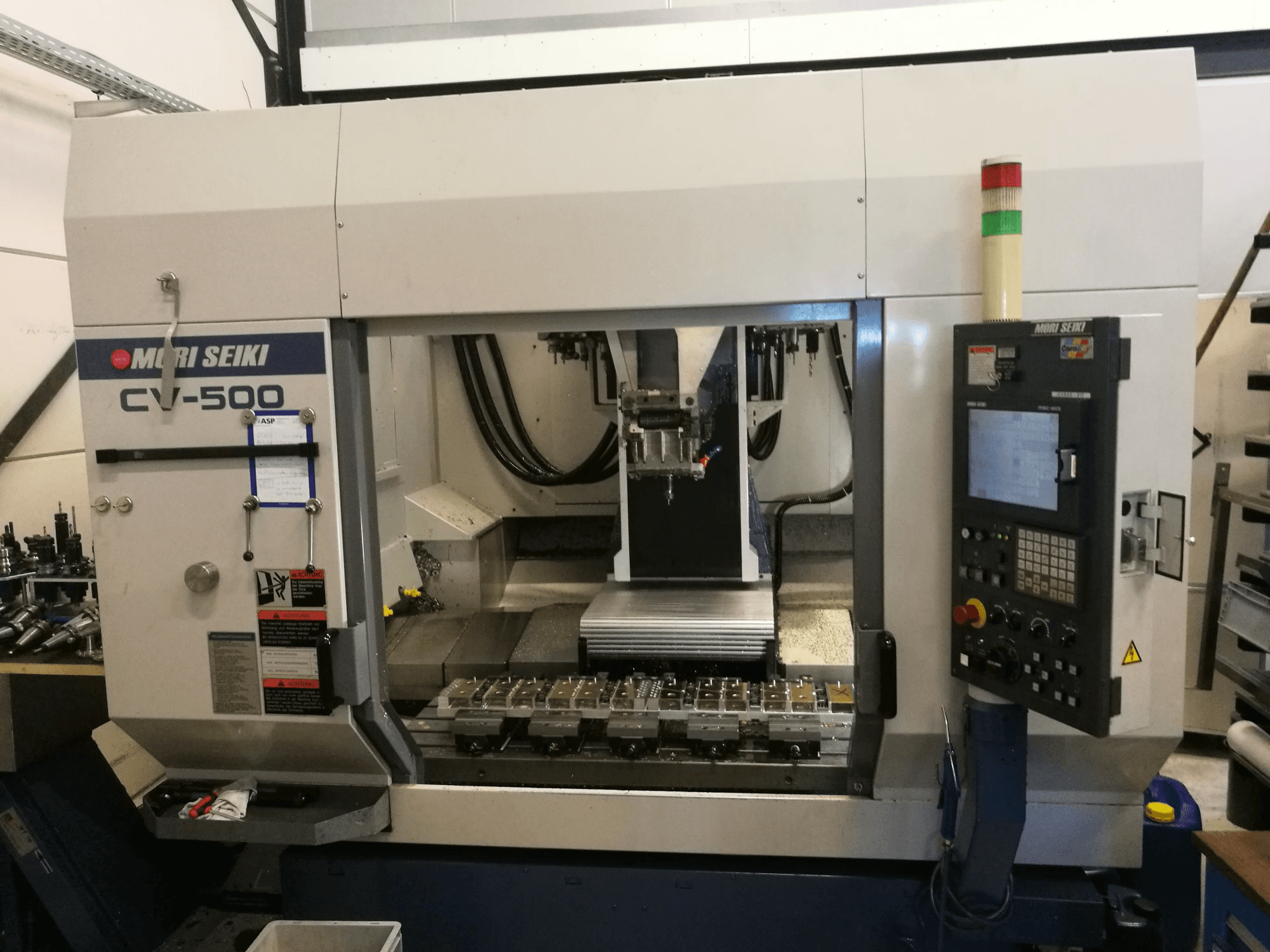 Front view of MORI SEIKI CV-500B Machine