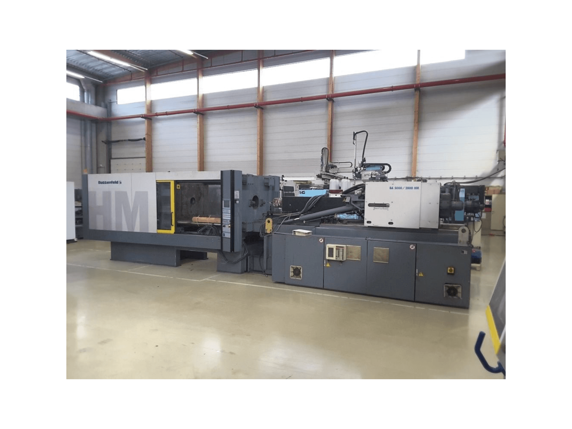 Front view of Battenfeld BA 5000 - 2800 HM machine