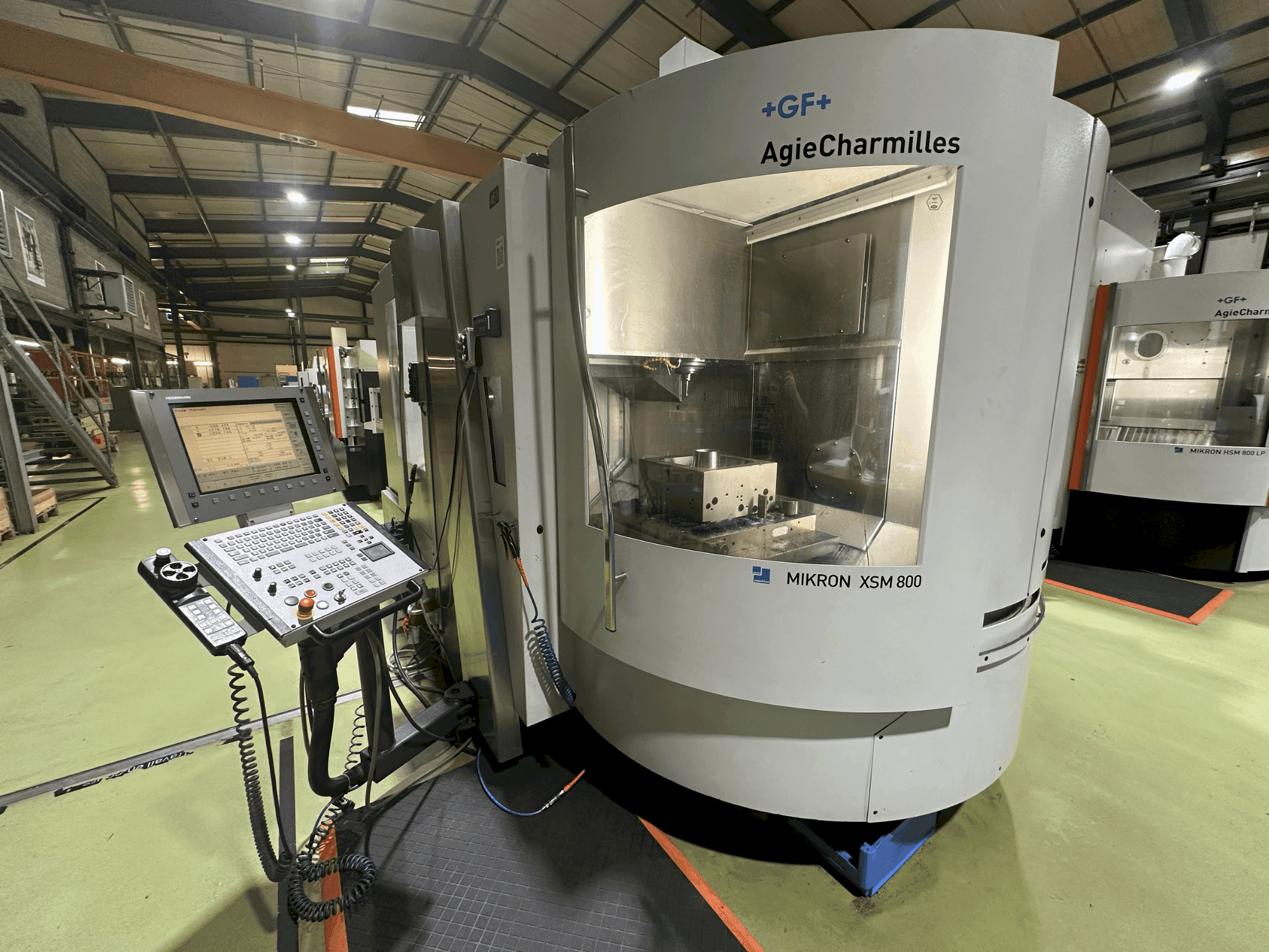 Front view of +GF+ AgieCharmilles Mikron XSM 800 machine
