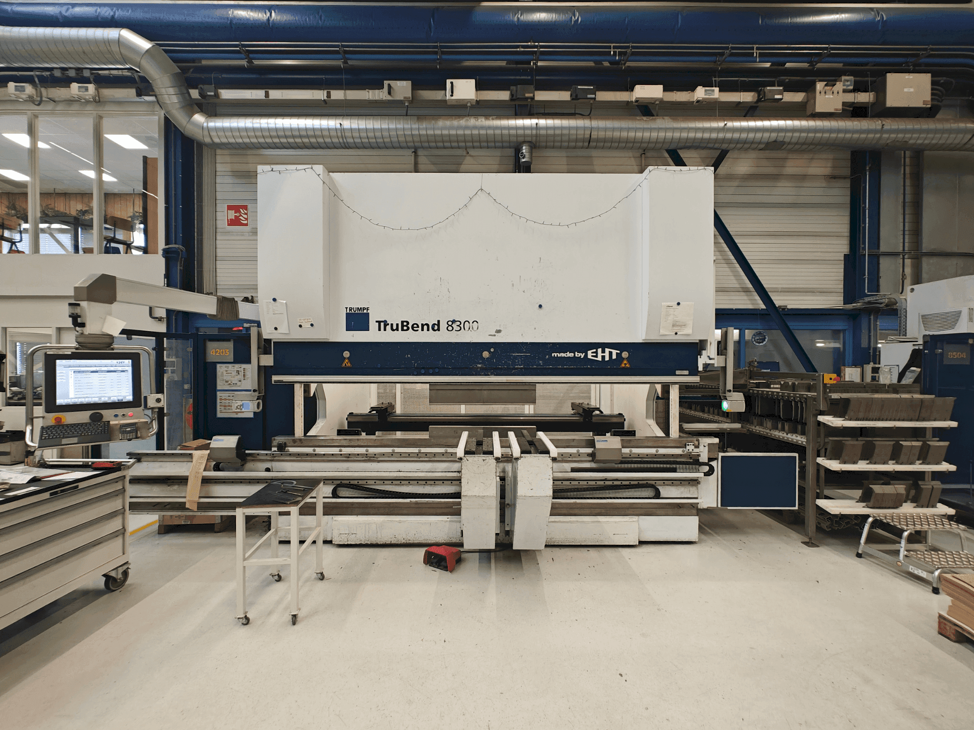 Front view of EHT TruBend 8300-40 machine