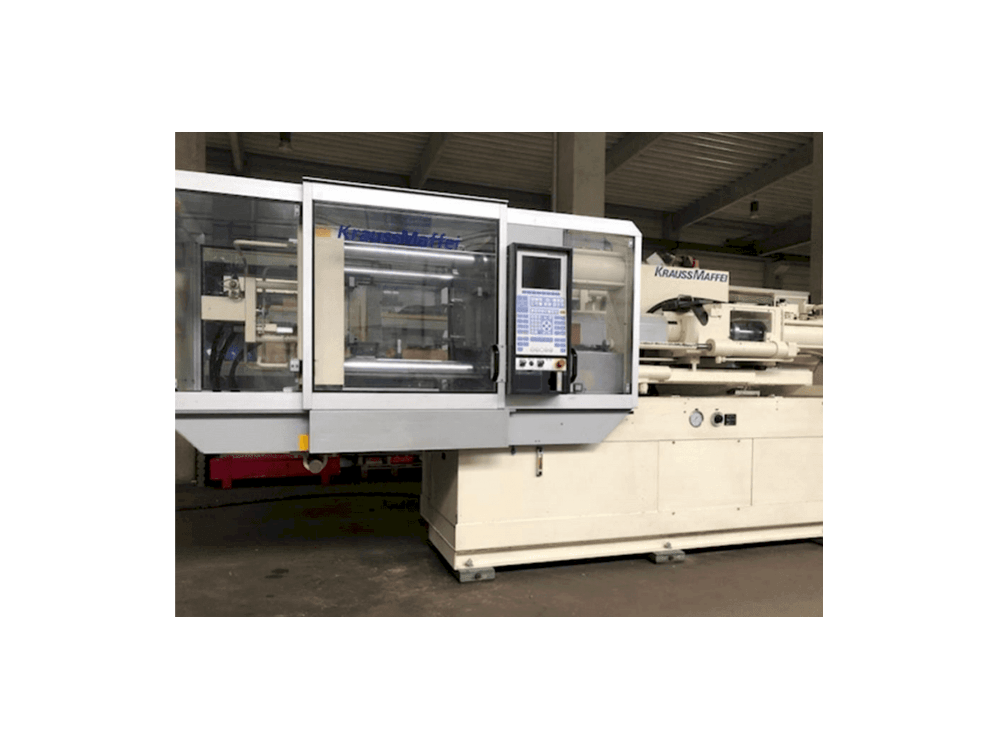 Front view of Krauss Maffei 150-700 C2 machine