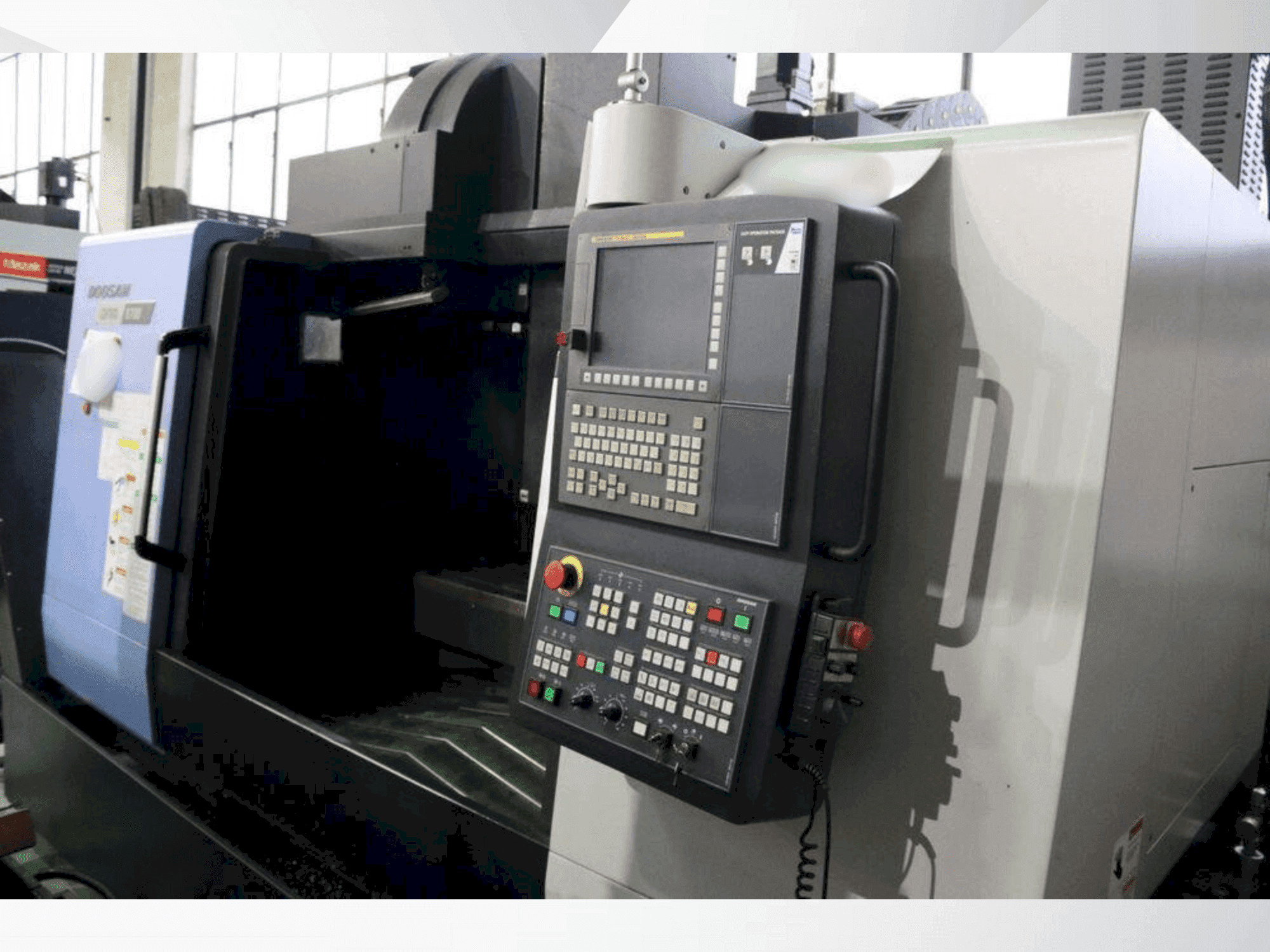 Front view of DOOSAN DNM 6700 machine