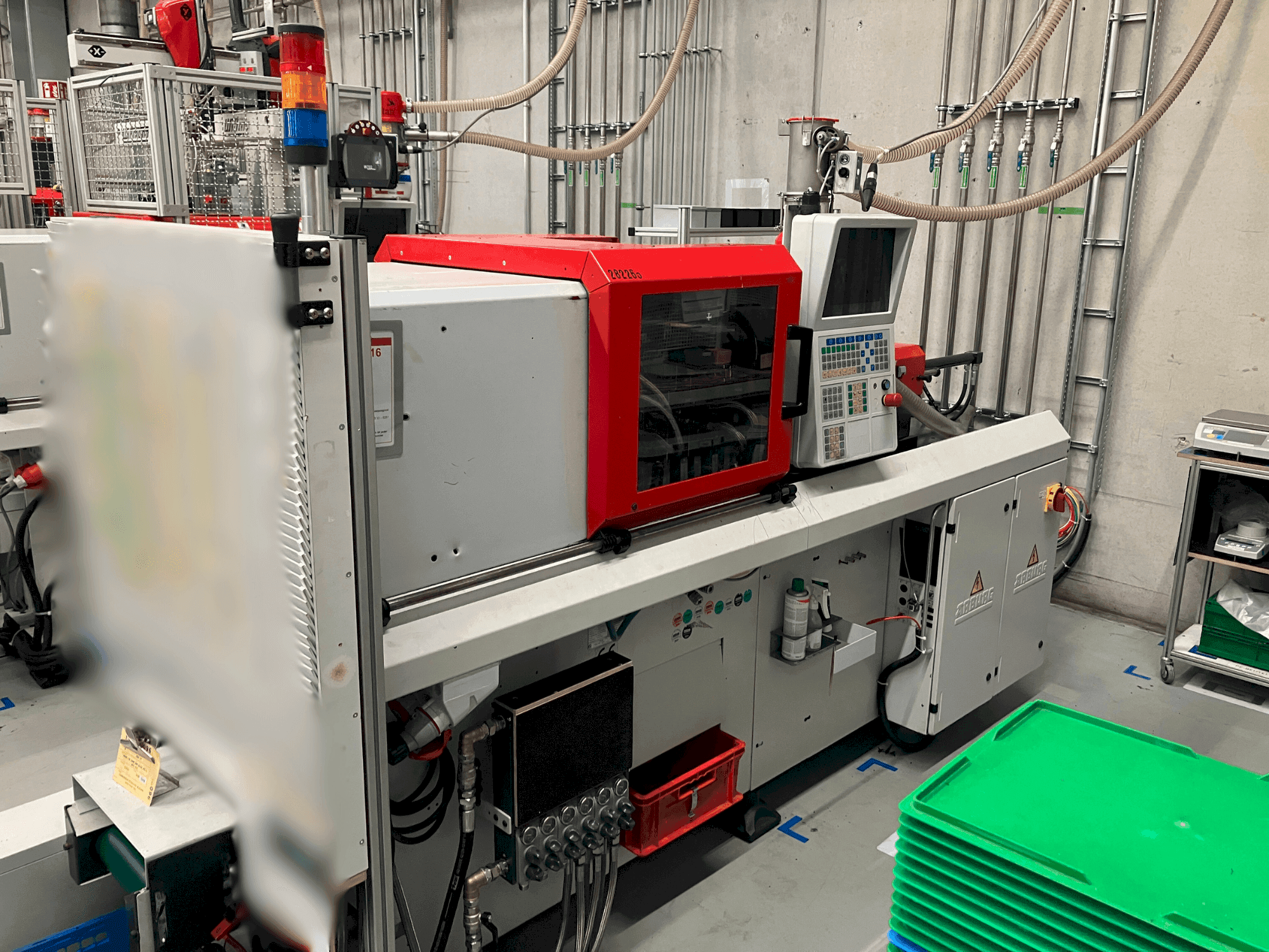 Front view of Arburg Allrounder 270 S 250-60 machine