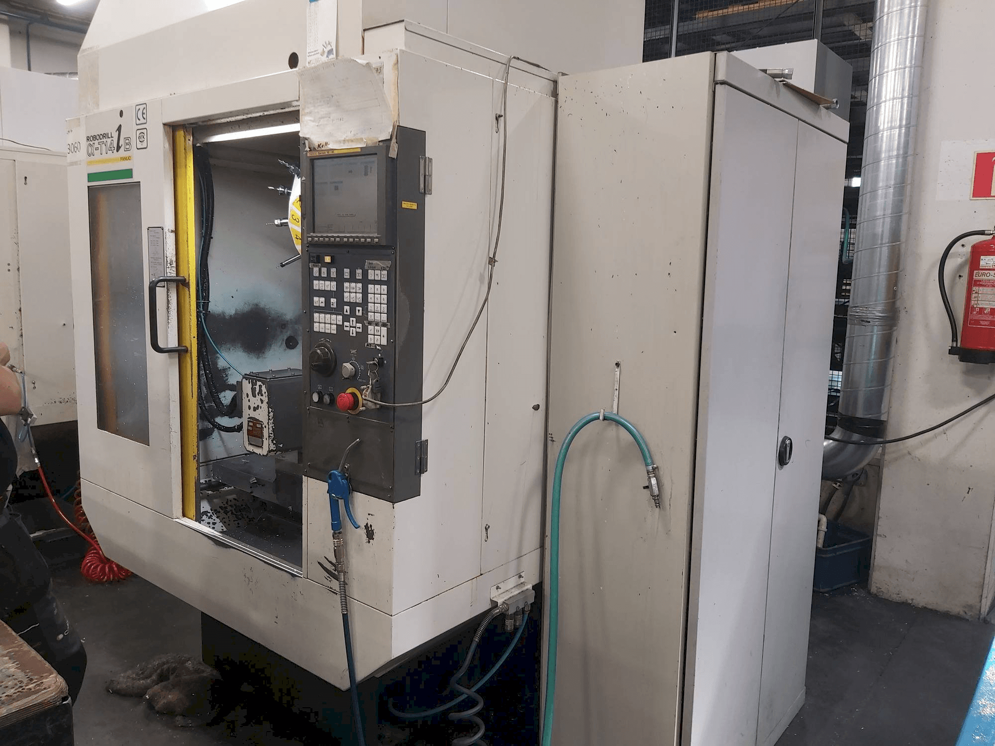 Front view of FANUC Robodrill Alpha T14iB machine