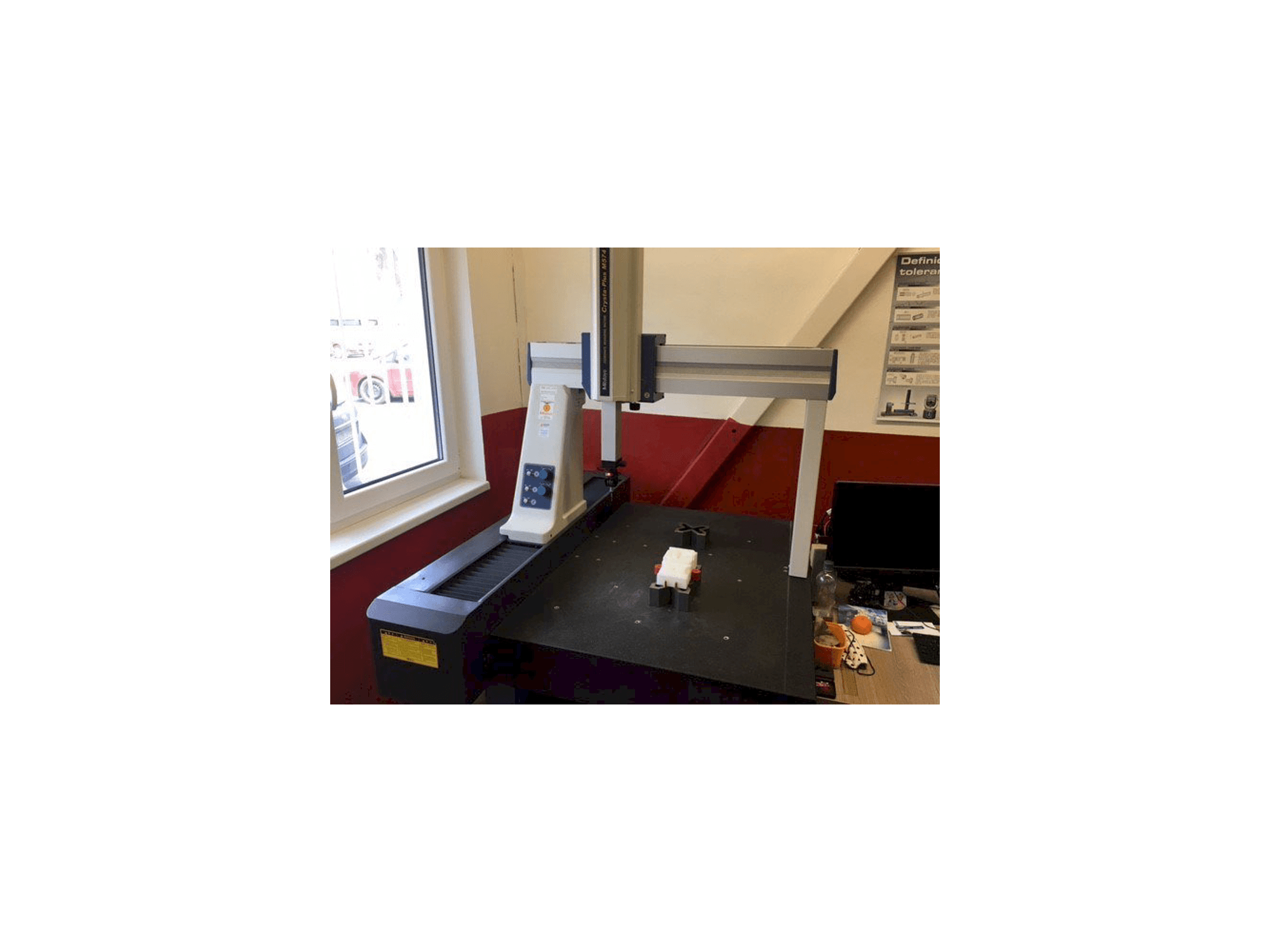 Front view of Mitutoyo Crysta-Plus M 574 machine