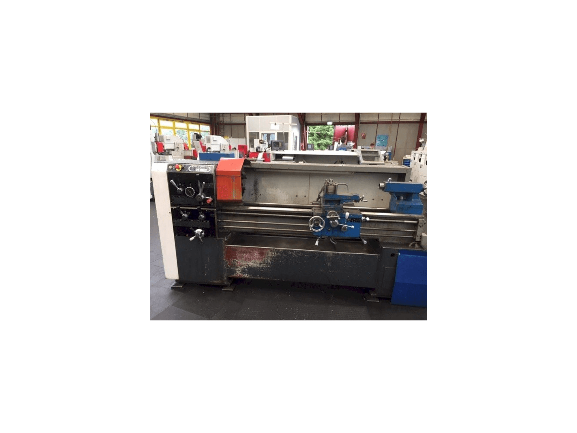 Front view of Voest Alpine DA 260/71 machine