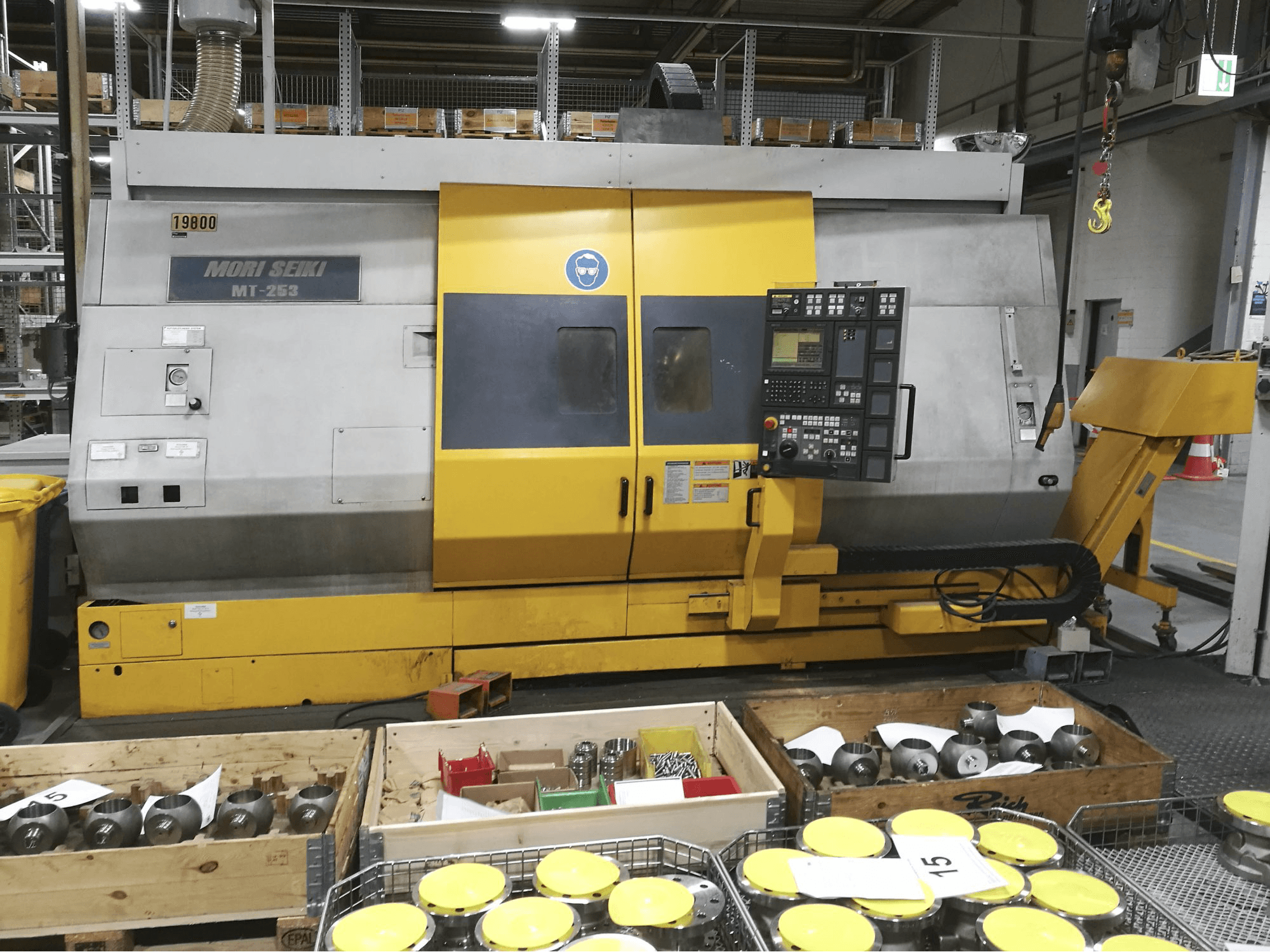 Front view of MORI SEIKI MT-253/1000 Machine