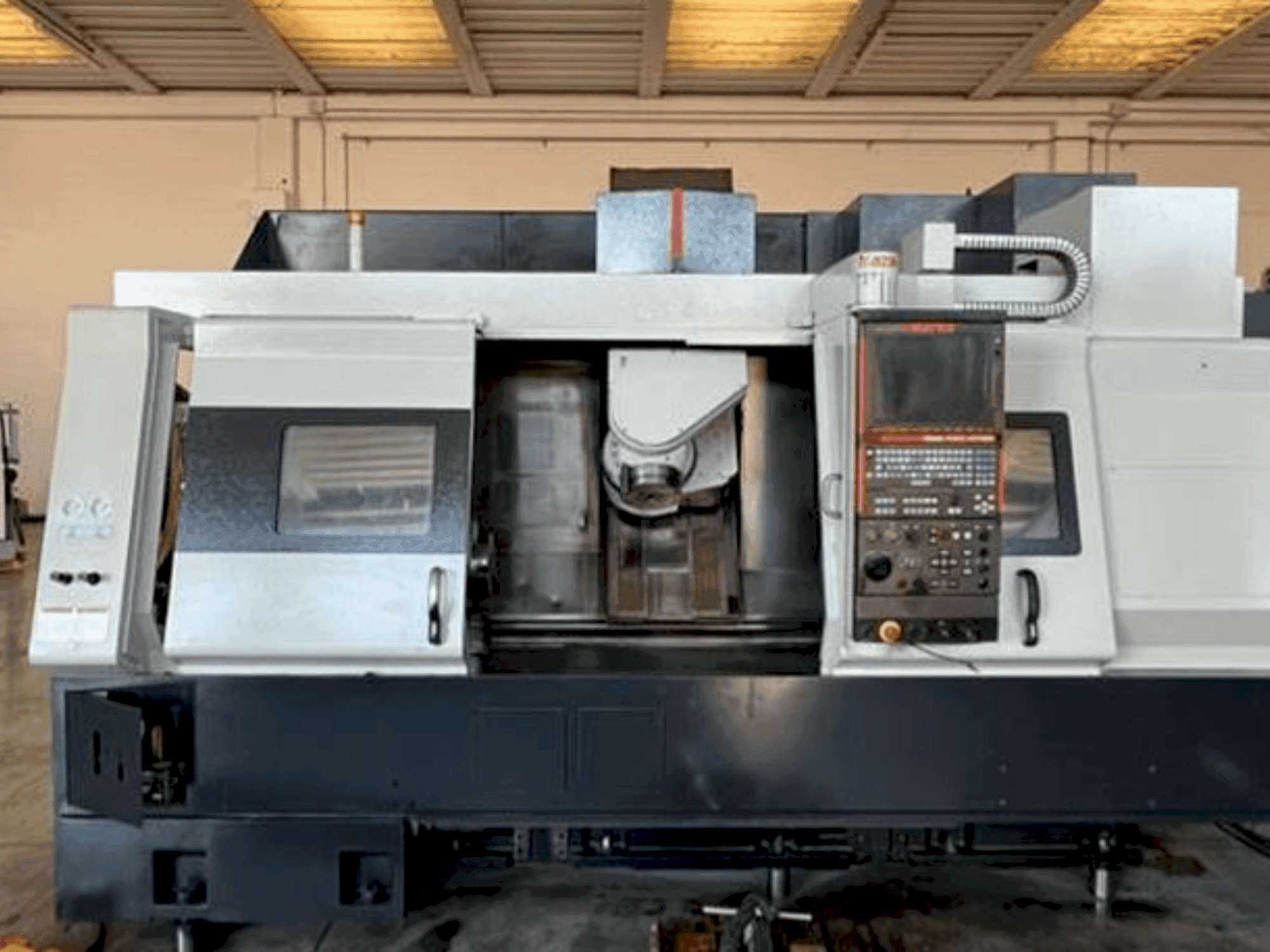 Front view of Mazak INTEGREX 200 IV S (2007) machine