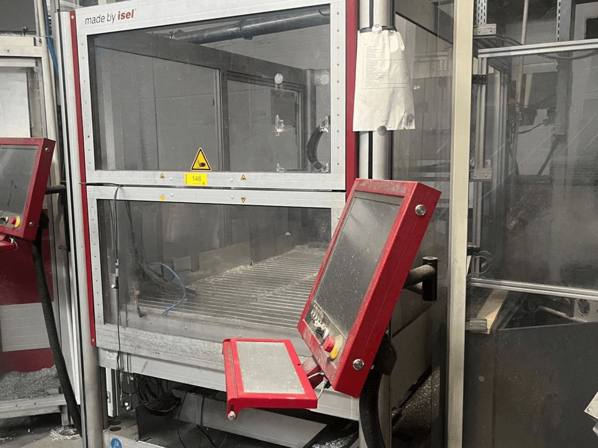 Vertical Machining Centre ISEL FLATCOM M 30, front view showing control panel, work area, and safety features.
