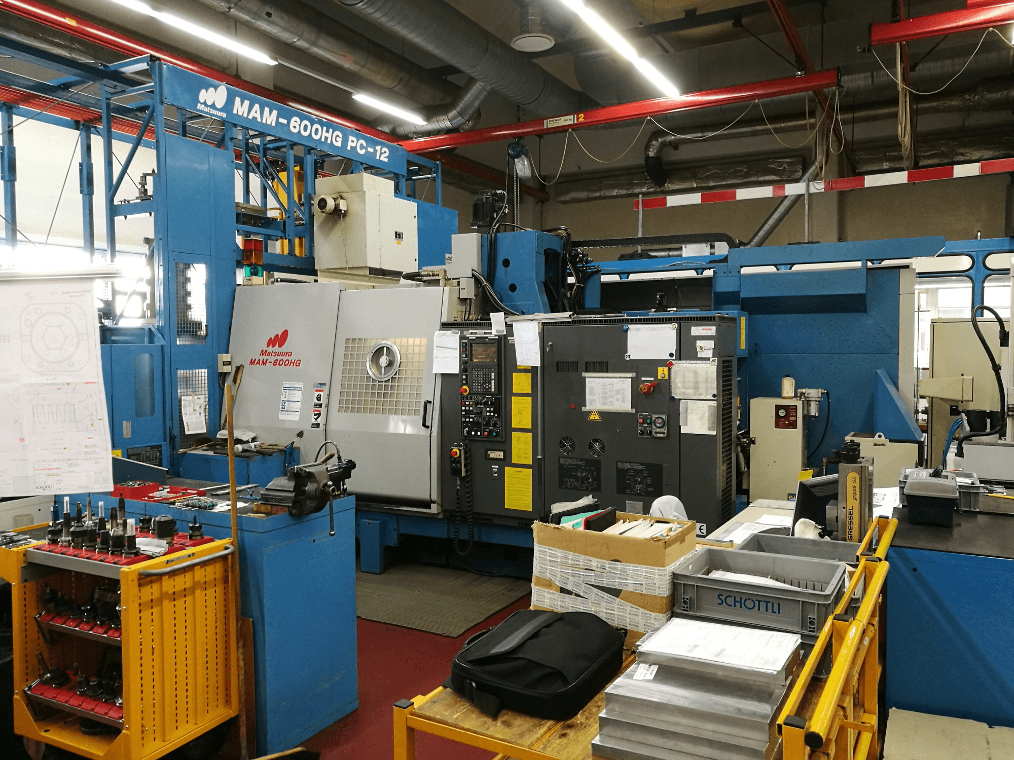 Front view of Matsuura MAM 600HG PC-12 machine