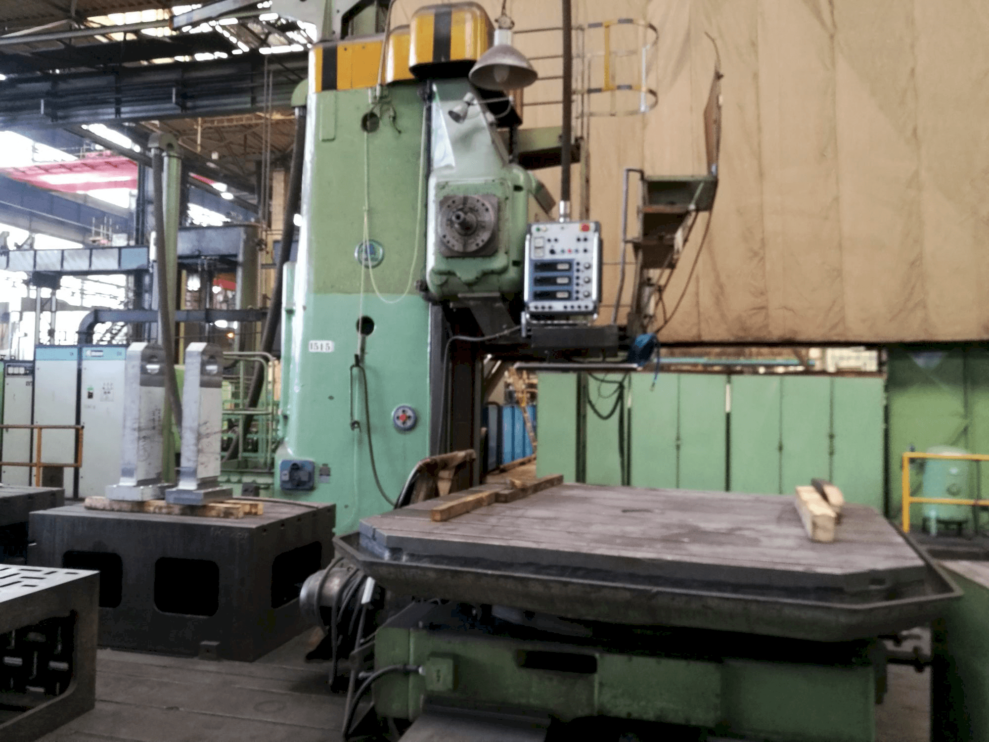 Front view of SKODA WD 160 machine