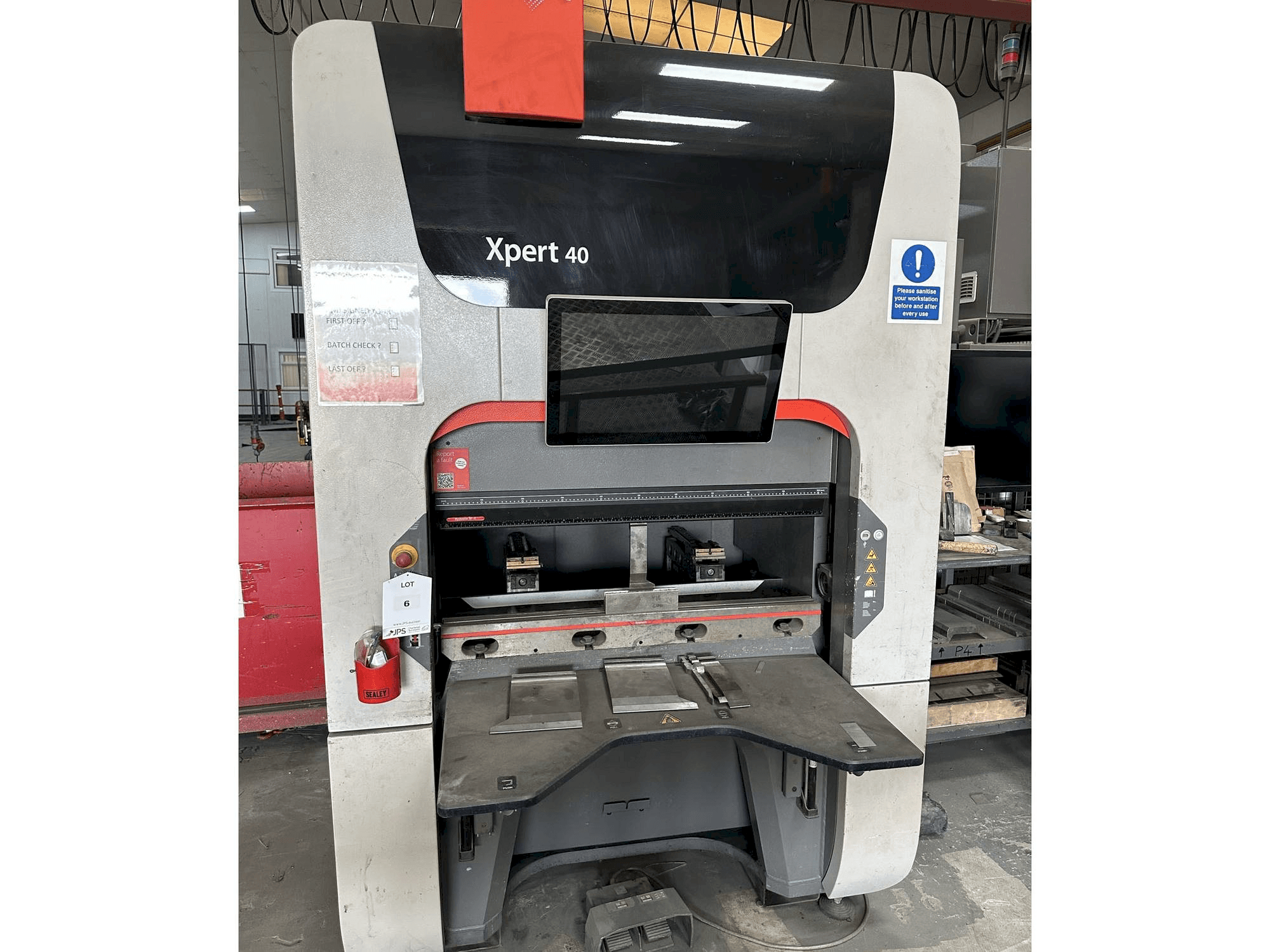 Front view of Bystronic Xpert 40/1030 machine