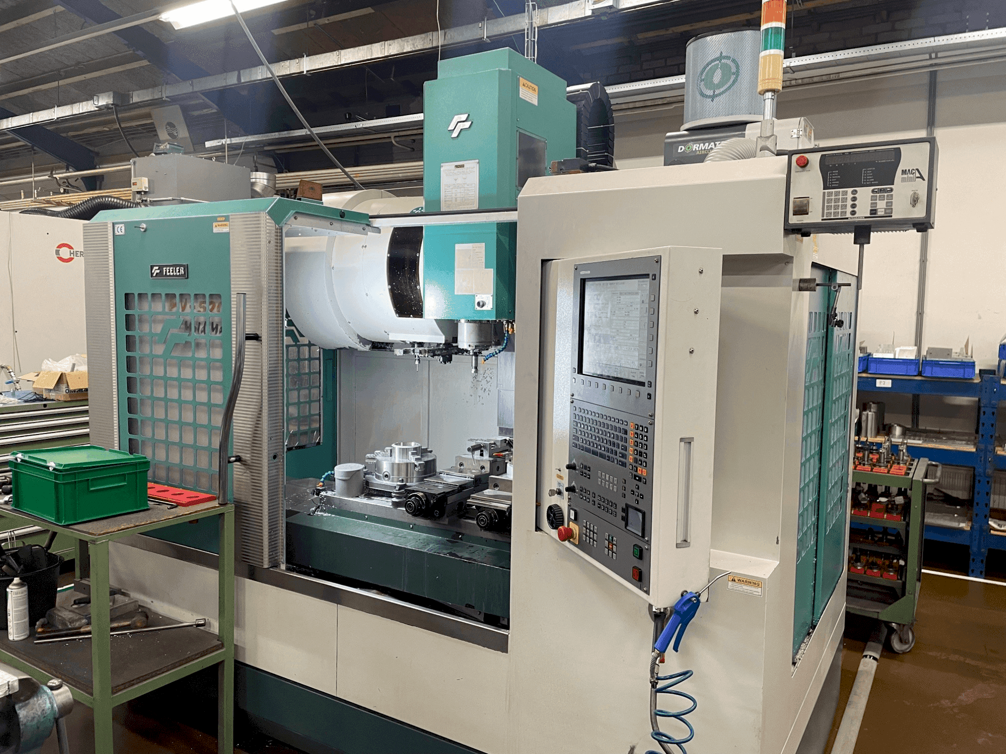 Front view of Feeler EV-520 plus A machine