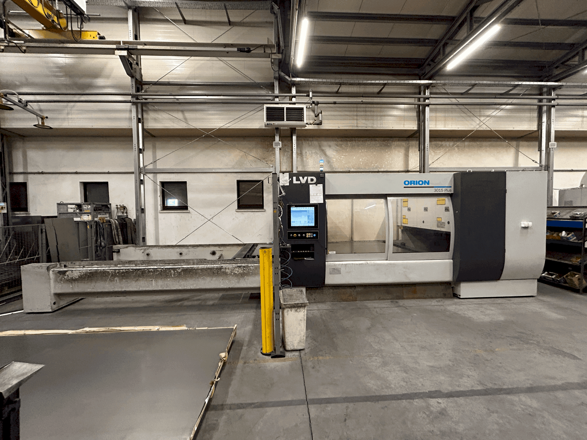 Front view of LVD Orion 3015 Plus machine