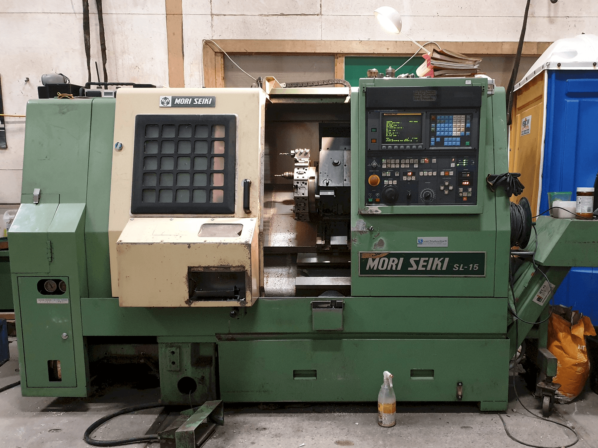 Front view of MORI SEIKI SL-15 Machine