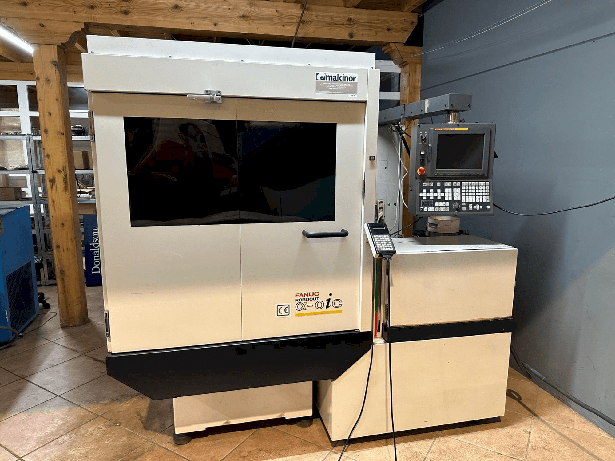 Front view of FANUC Robocut Alpha-0iC machine