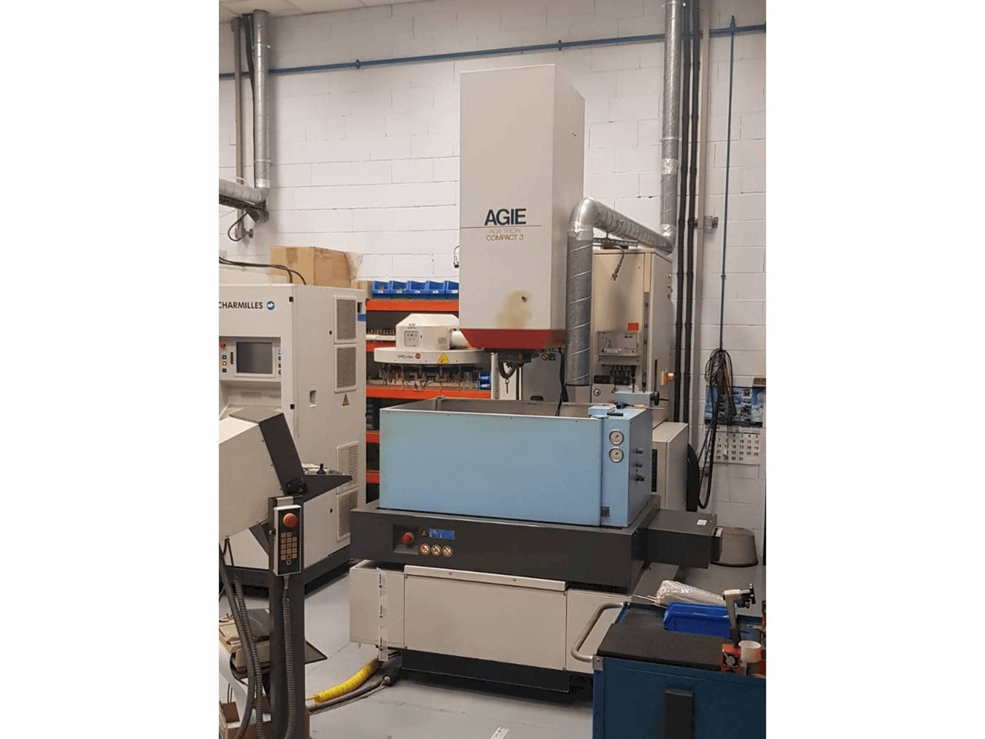 Front view of AGIE Agietron Compact 3 machine