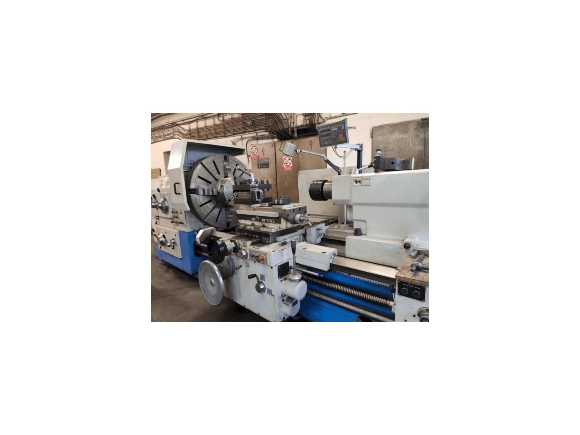 Front view of KNUTH DL E Heavy 500/1500 machine