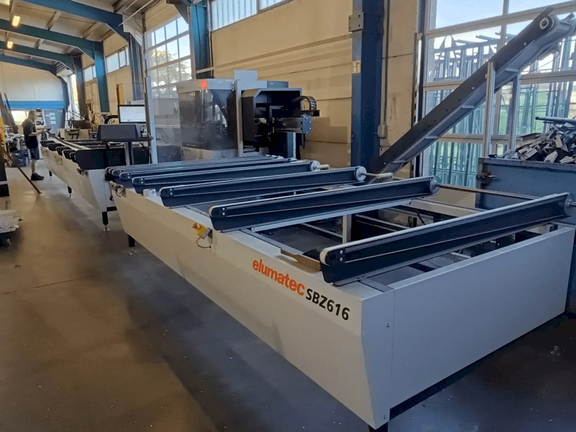 Front view of Elumatec SBZ 616/02 machine