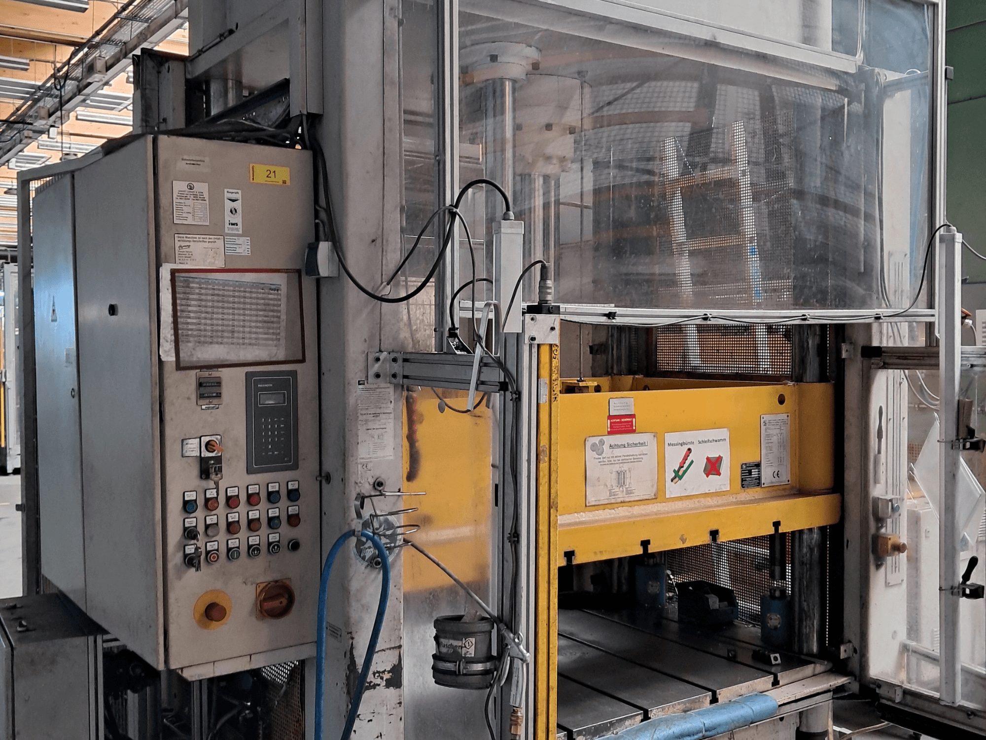 Metal press machine, brand Other, model 4 SPY 60 SO, shown in front view with control panel and safety labels visible.
