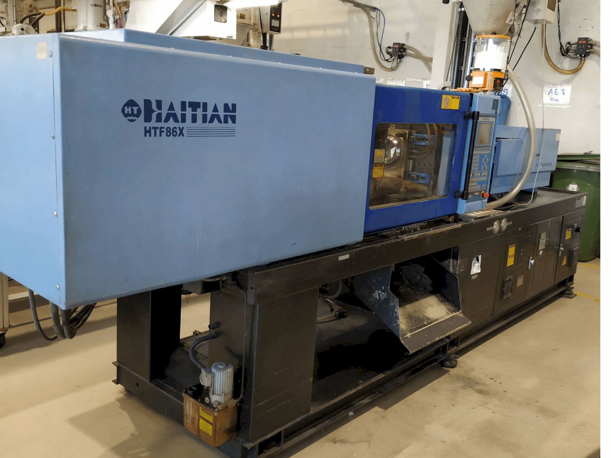 Left side view of HAITIAN HTF86X machine