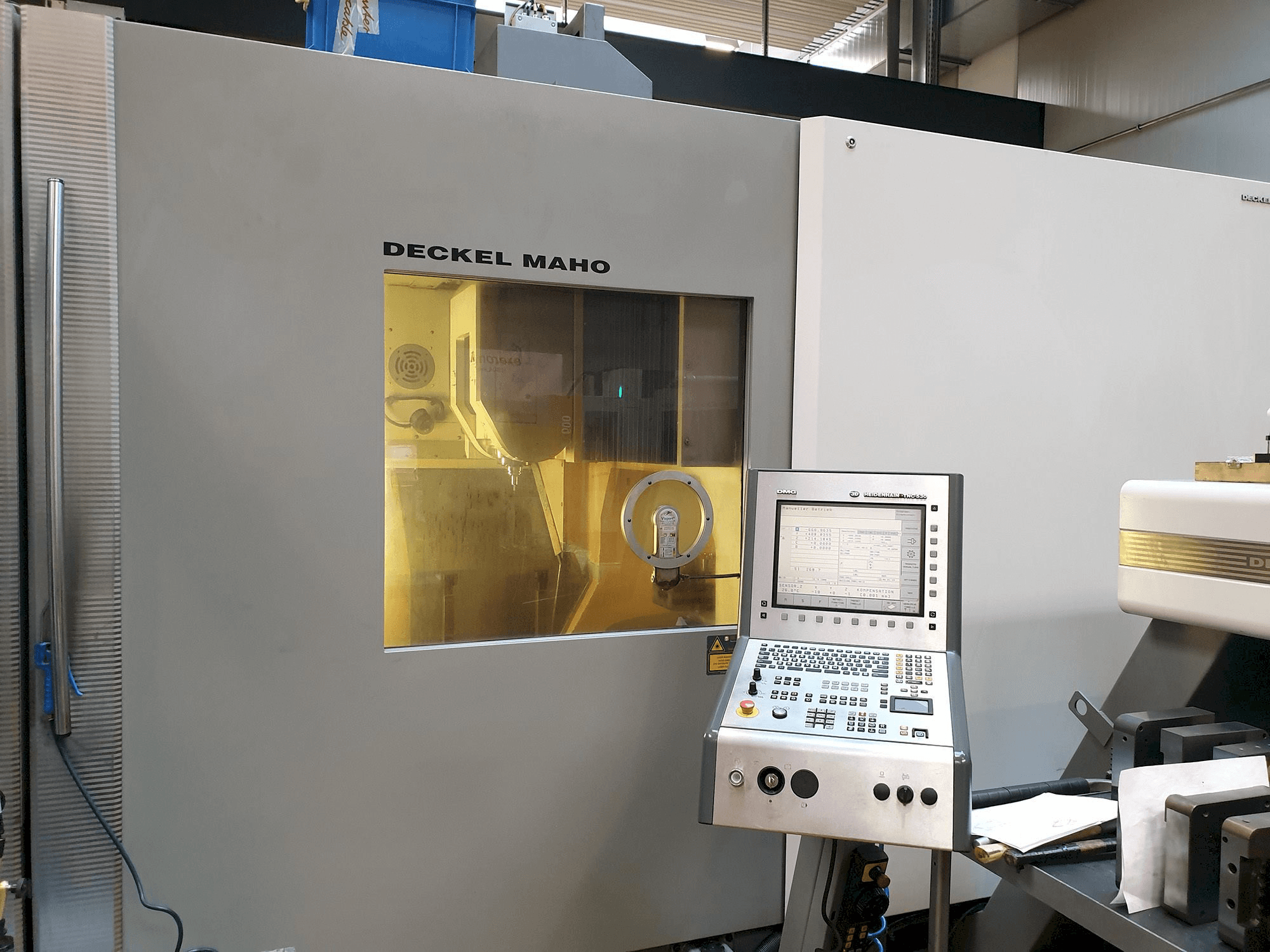 Front view of DECKEL MAHO DMC 105V Linear machine