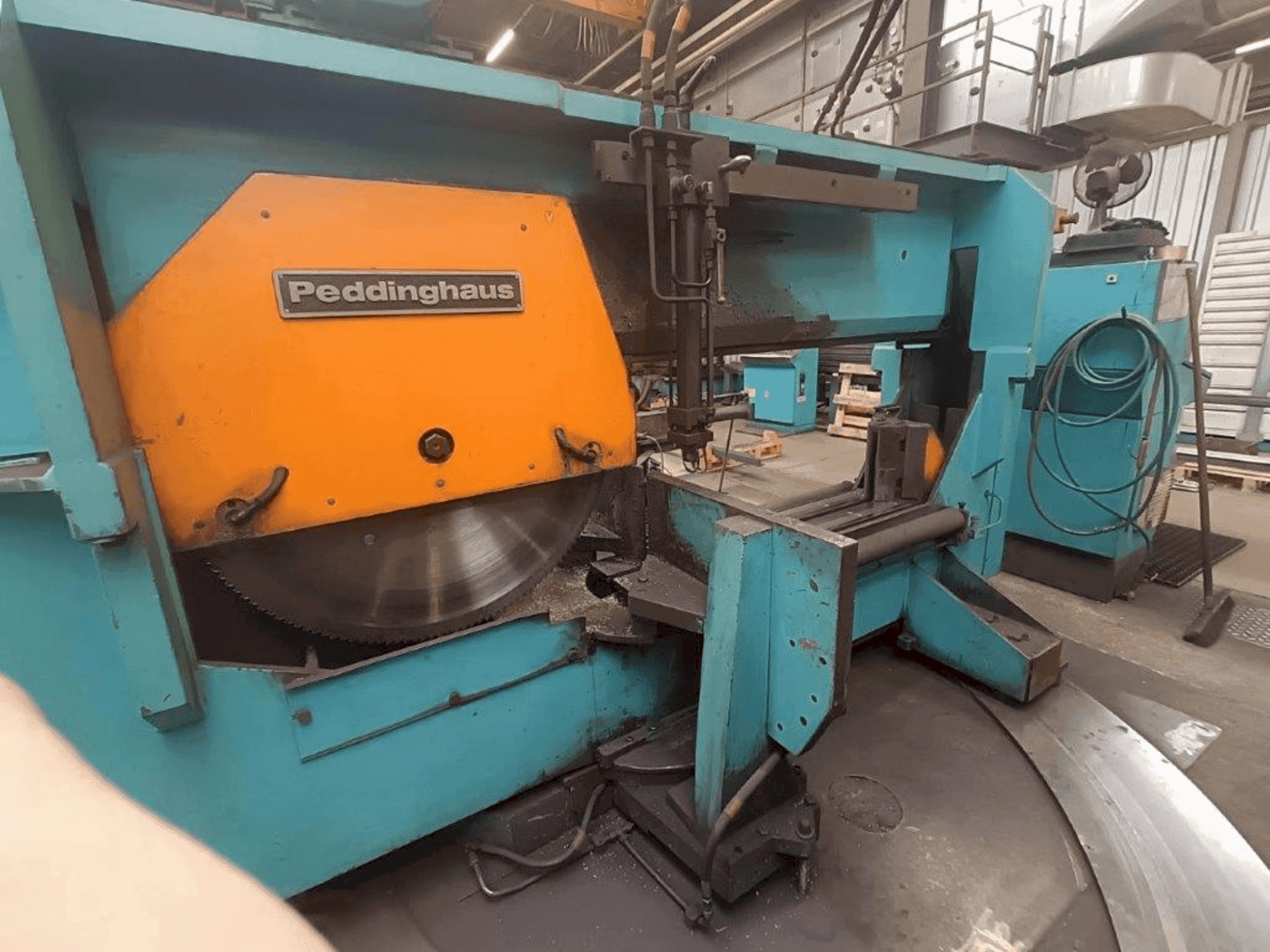 Front view of Peddinghaus TDK 1000/9E machine