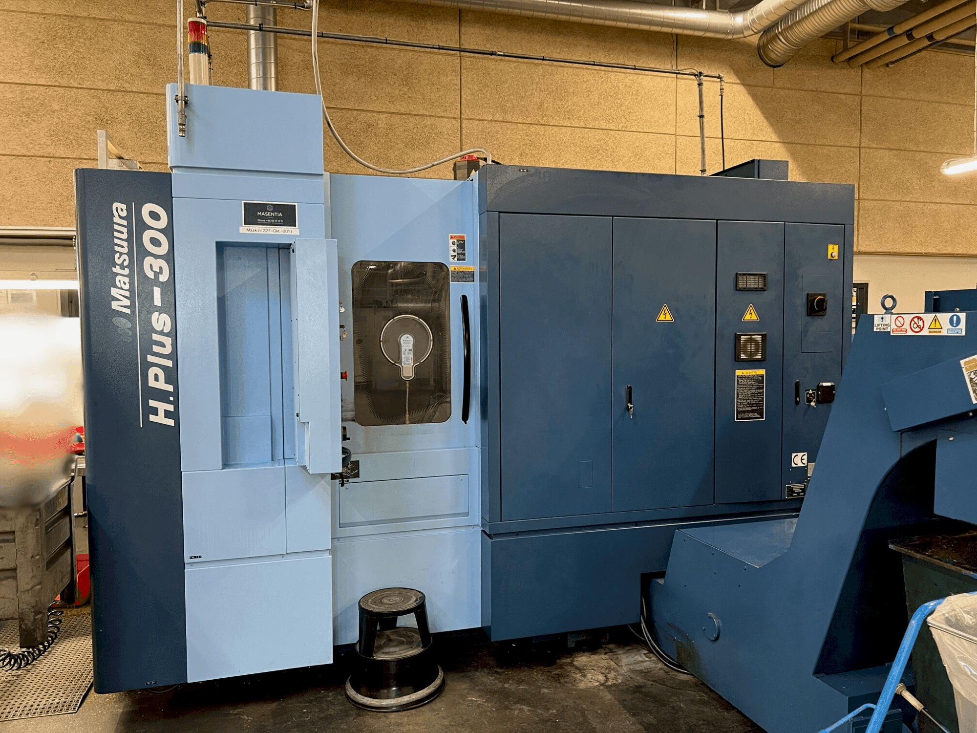 Front view of Matsuura H.PLUS-300 machine