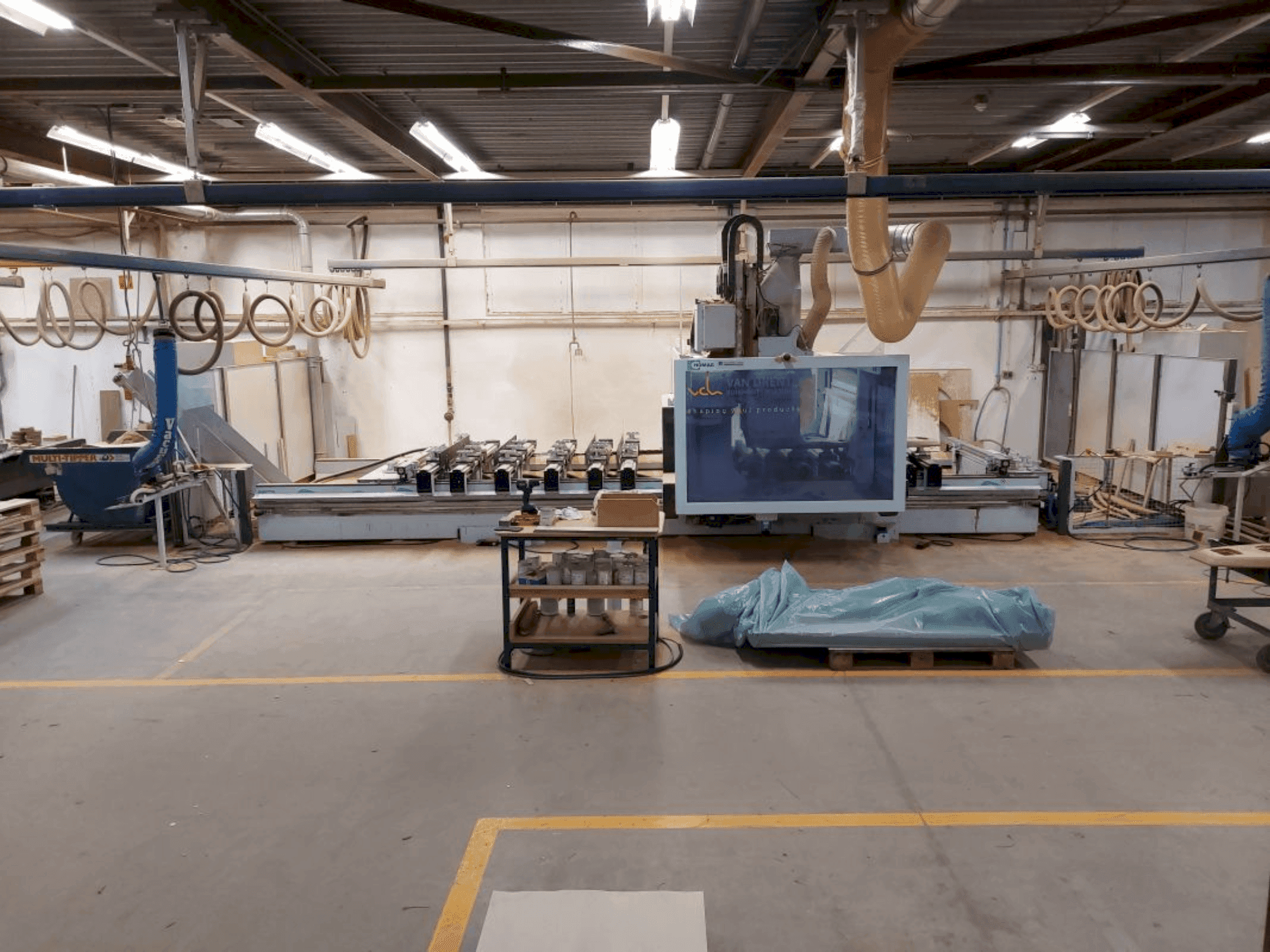 Front view of HOMAG WEEKE Profi BMG 611/60/15/F/AP machine