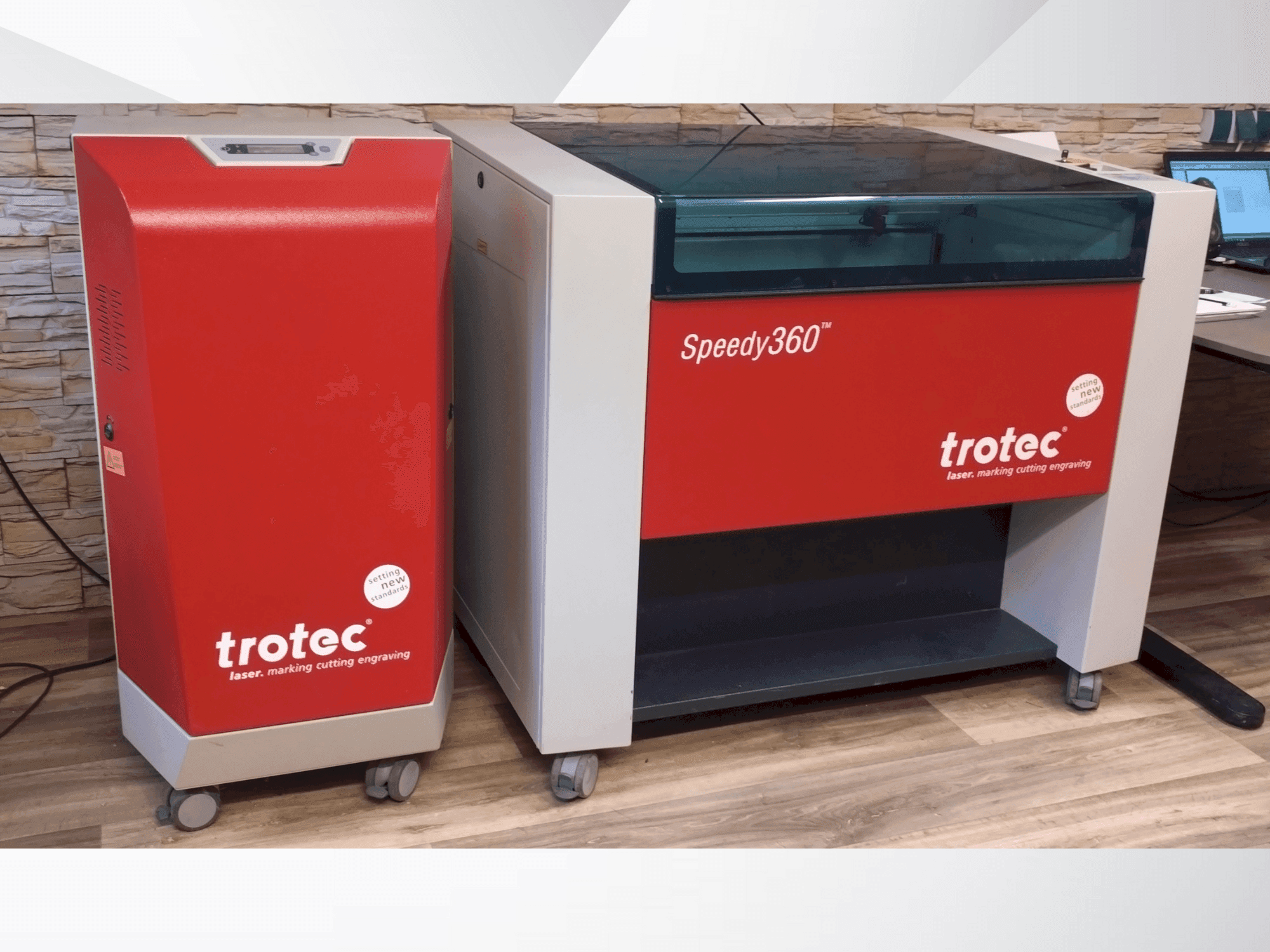 Front view of Trotec Speedy 360 machine