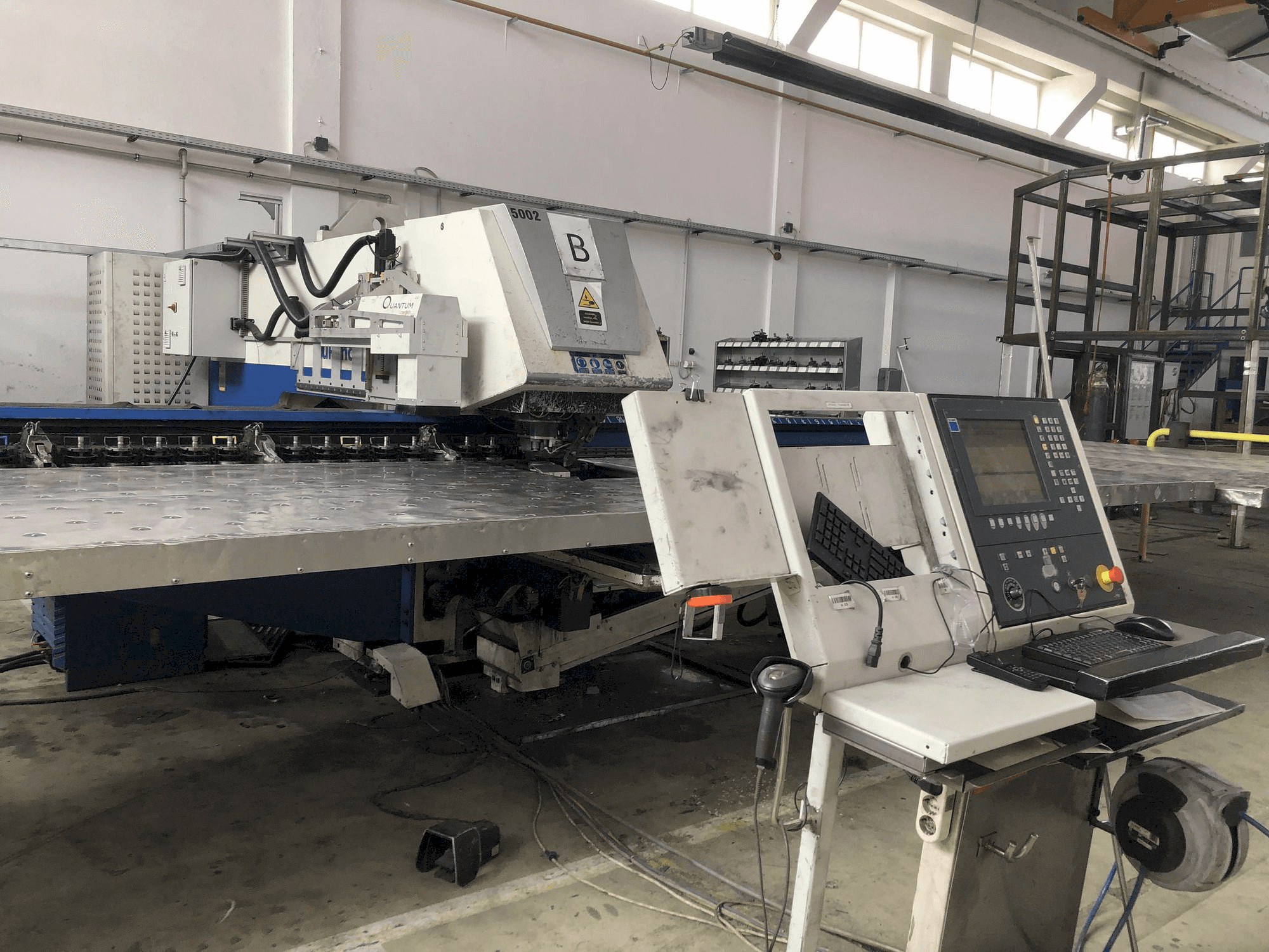 Front view of Trumpf Trupunch 5000 machine