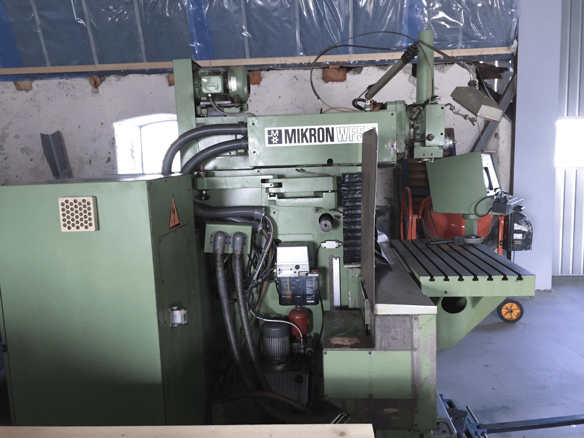 Front view of Mikron WF 5DCM/155 Machine