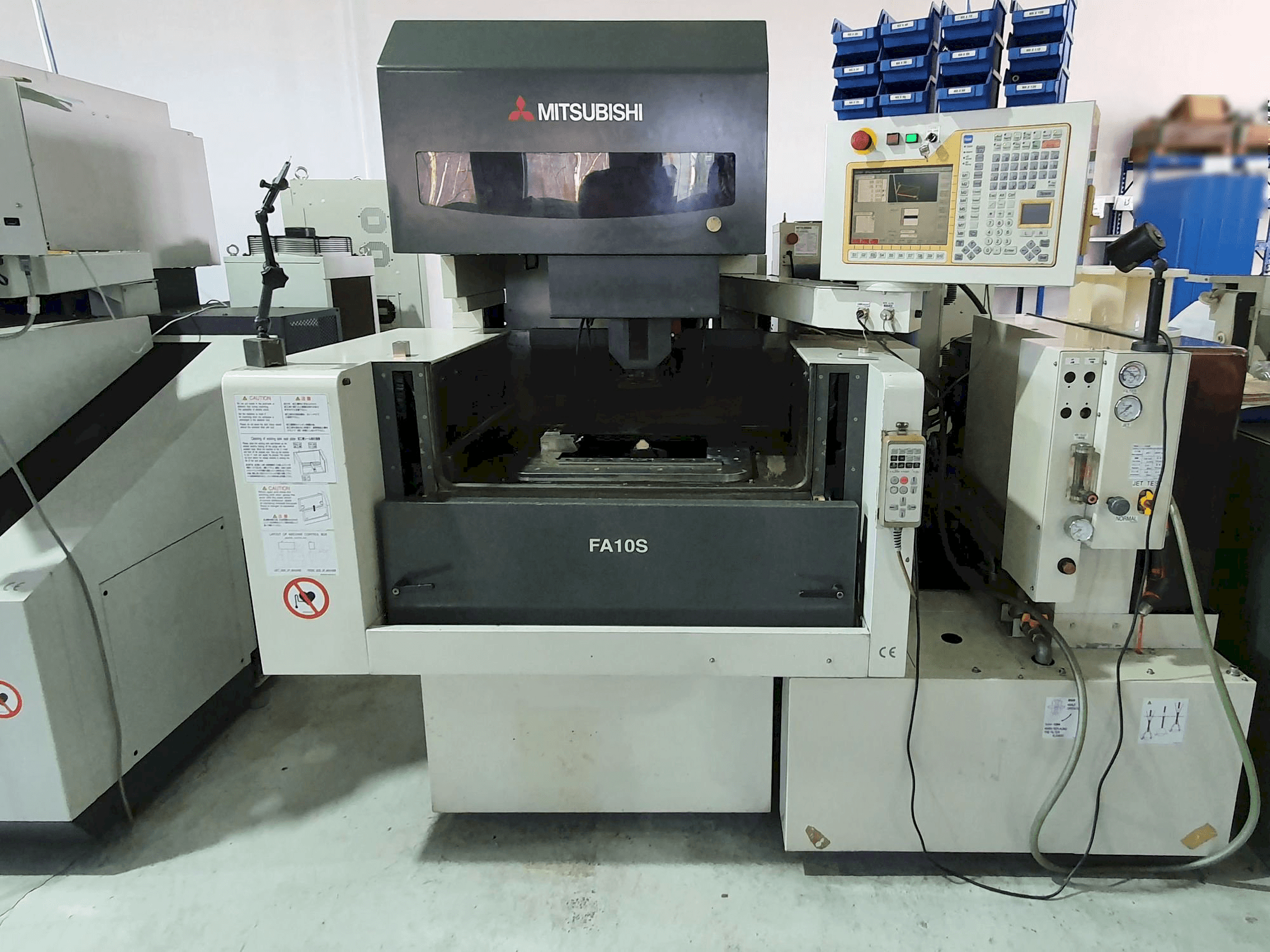 Front view of Mitsubishi FA10SM machine