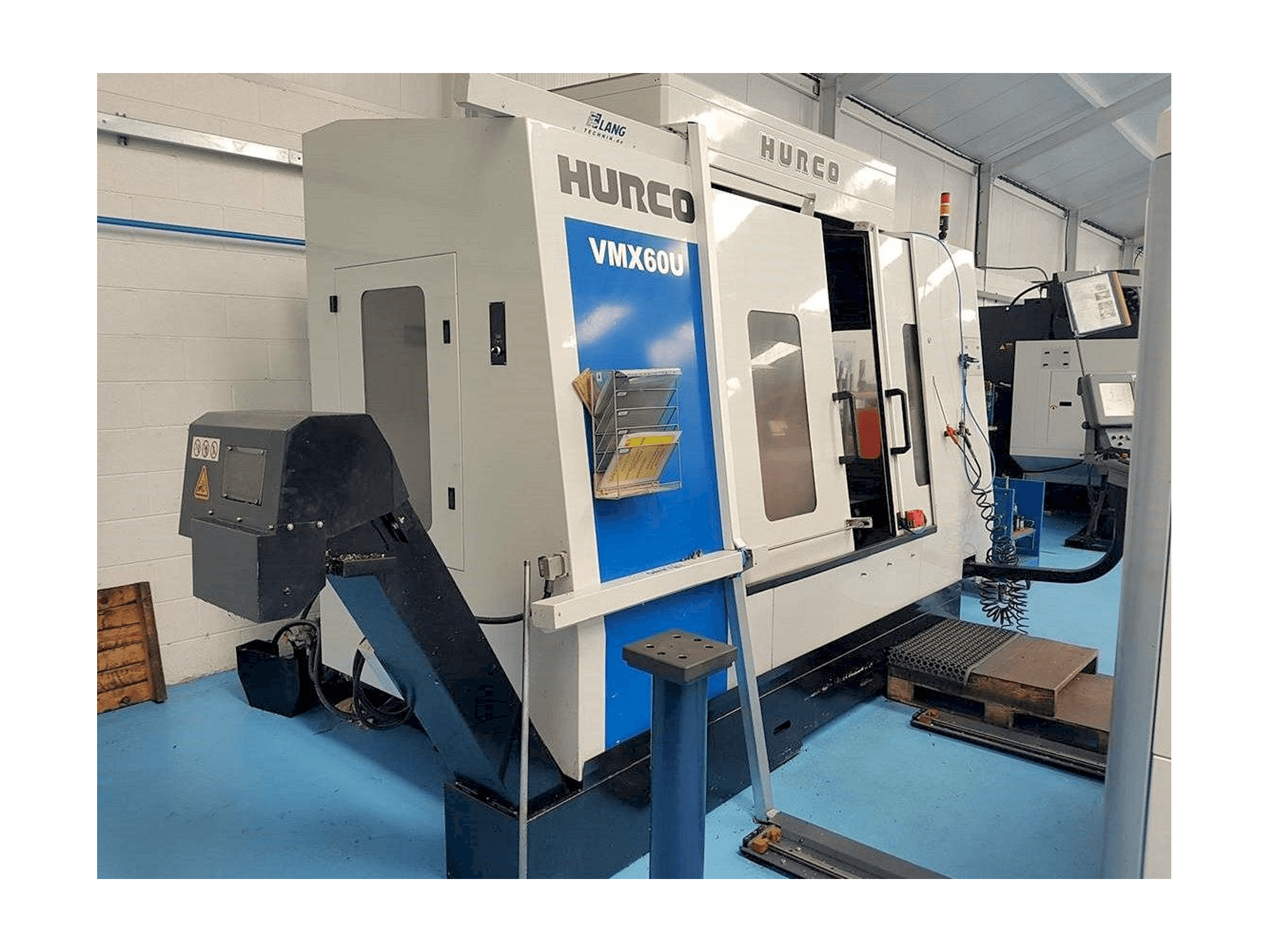 Front view of Hurco VMX 60U machine