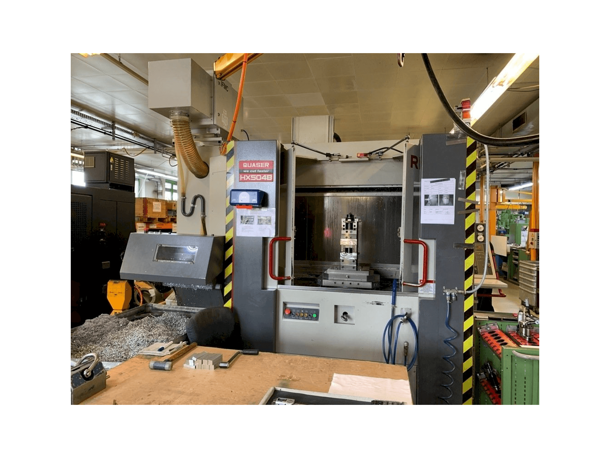 Front view of Quaser HX504B machine