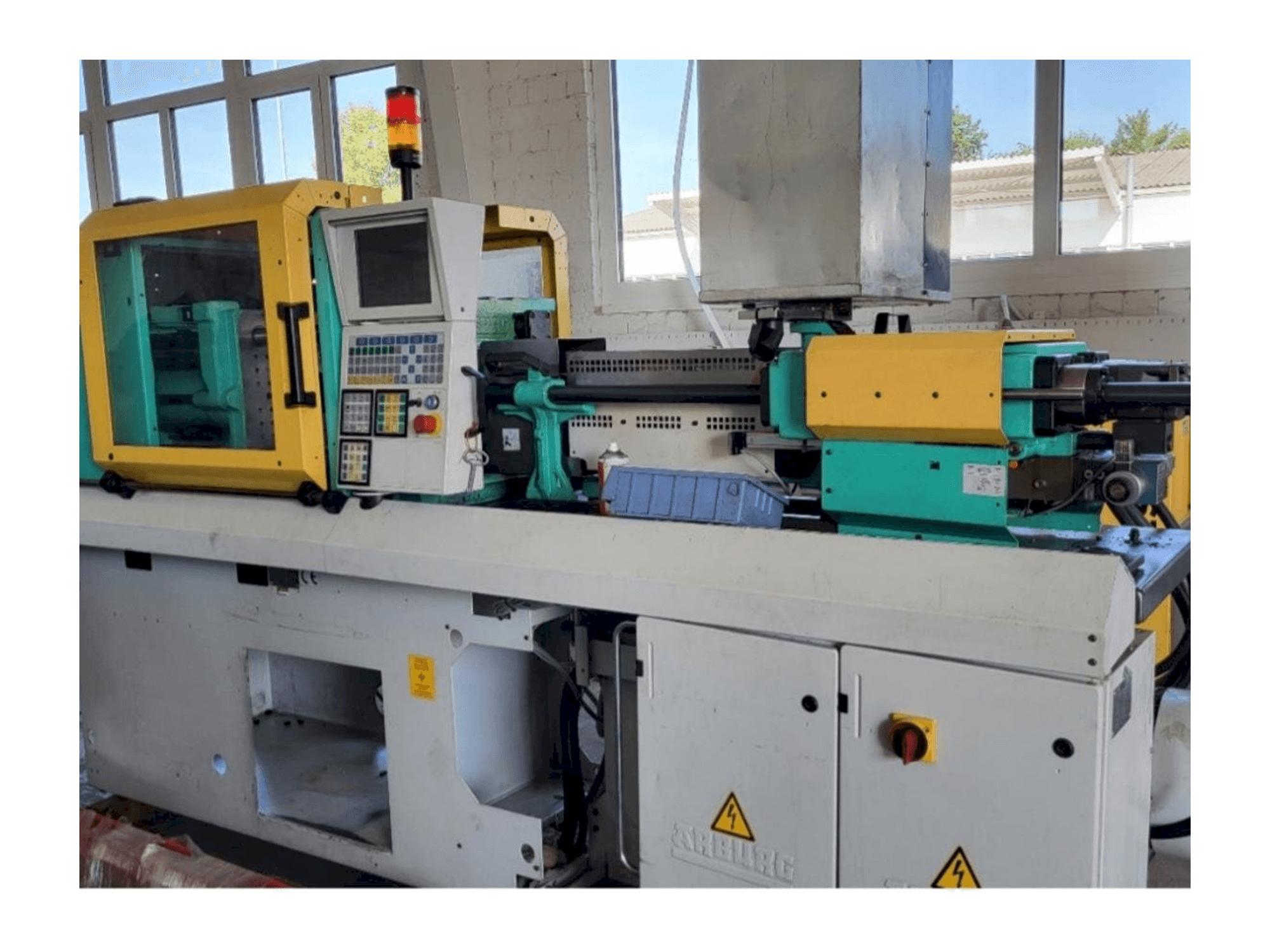Front view of Arburg Allrounder 270S 350-150 machine