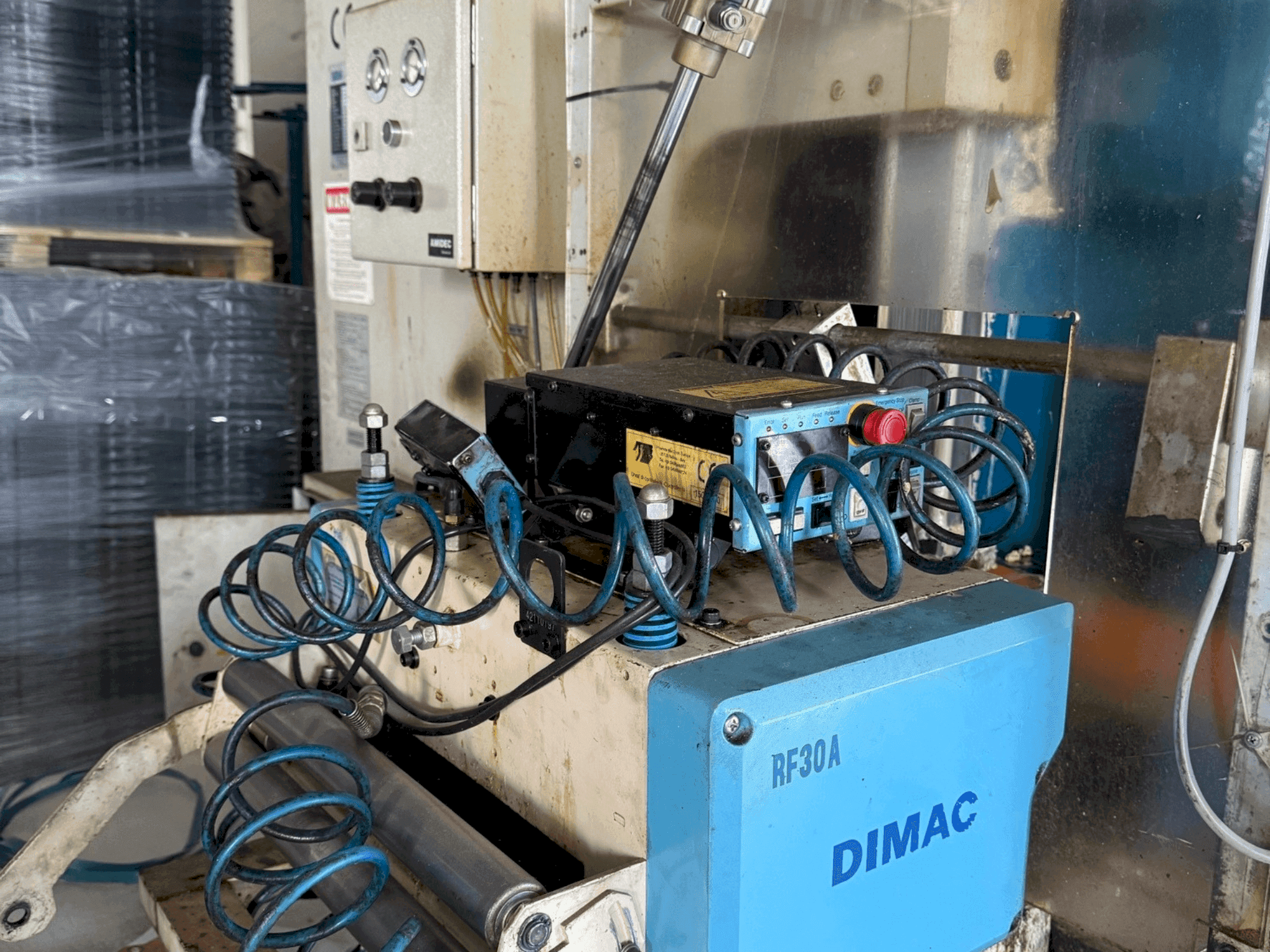 Front view of SEYI SN1-110 machine