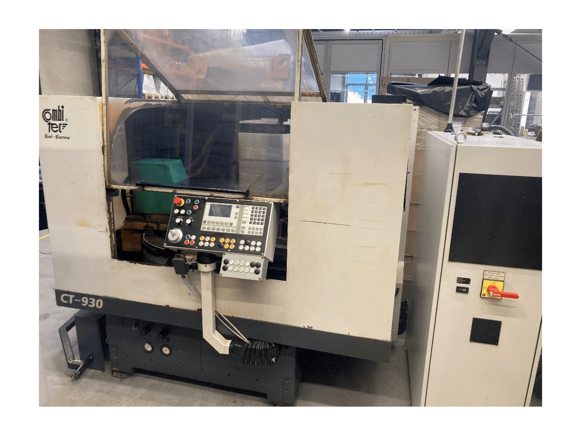 Front view of Combitec CT-930 machine