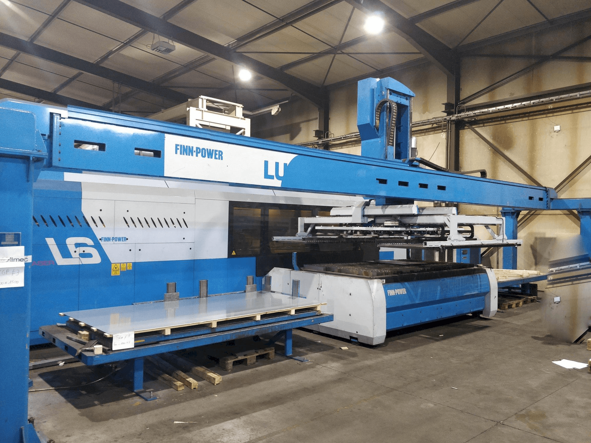 Front view of Finn-Power L6 machine