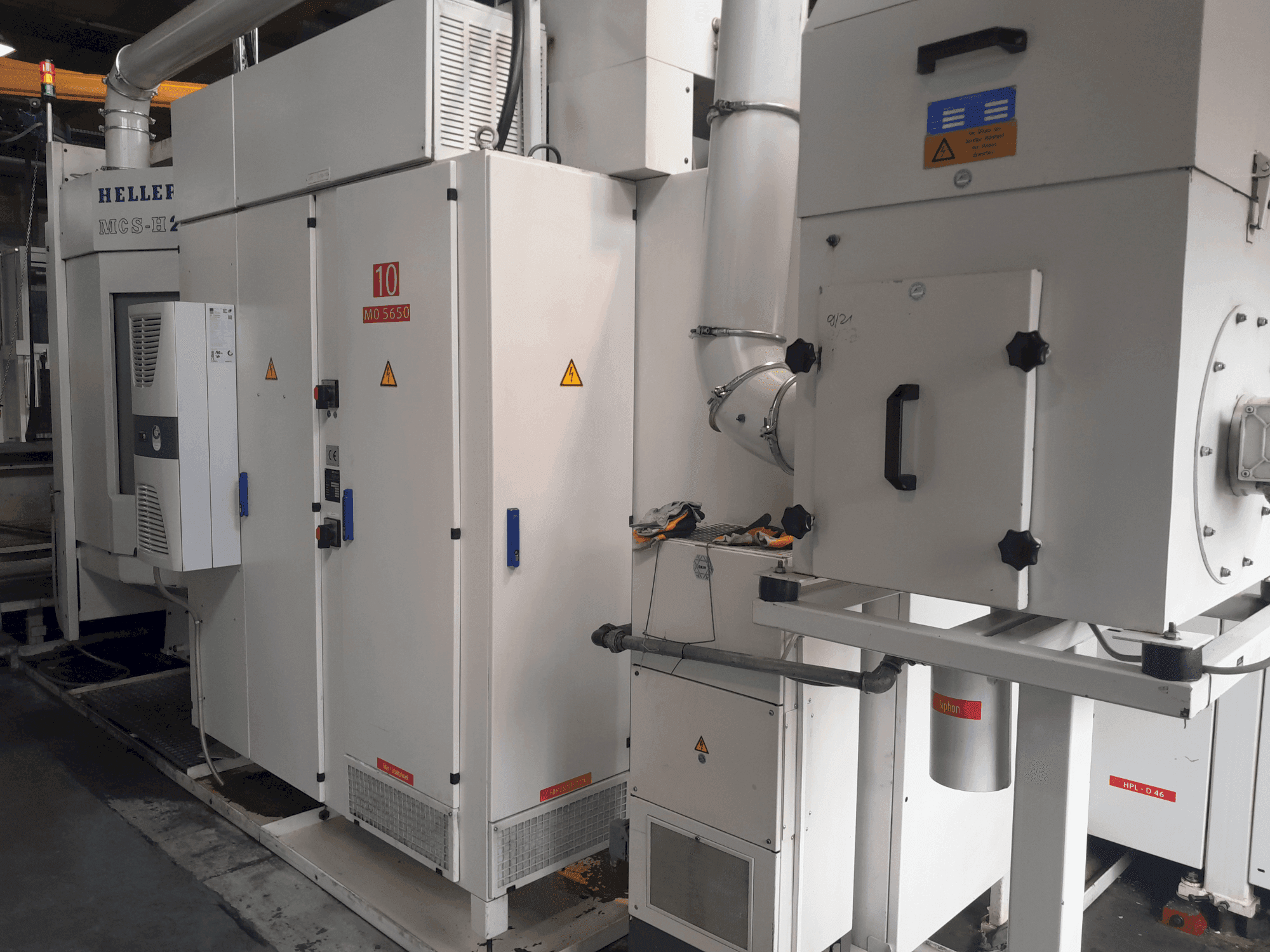 Front view of HELLER MCS-H 250 machine