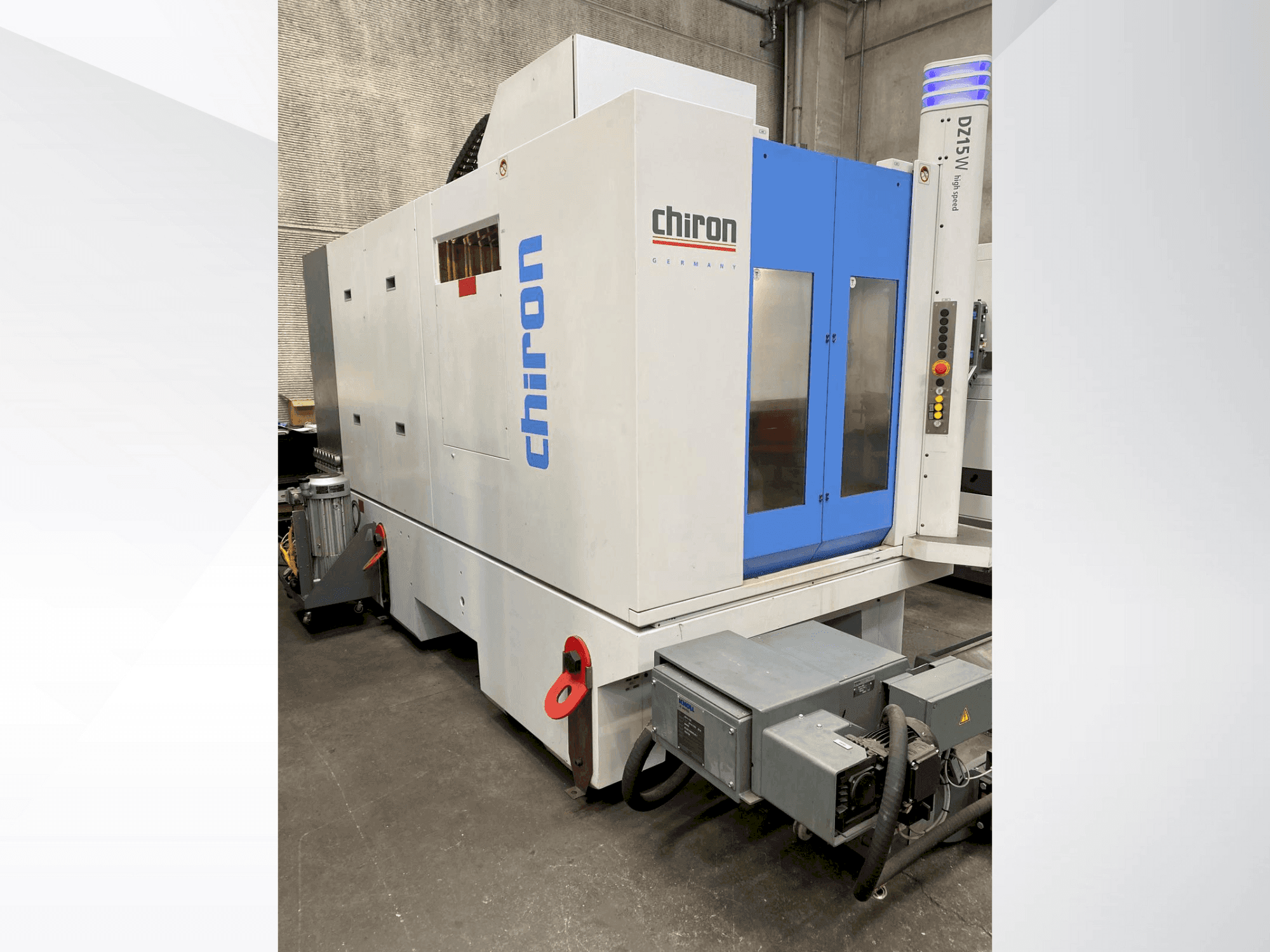 Front view of CHIRON DZ15W HS machine
